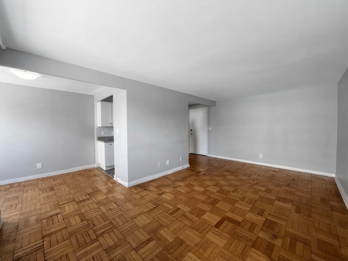 420 Eglinton Ave E - 406 - Photo 5