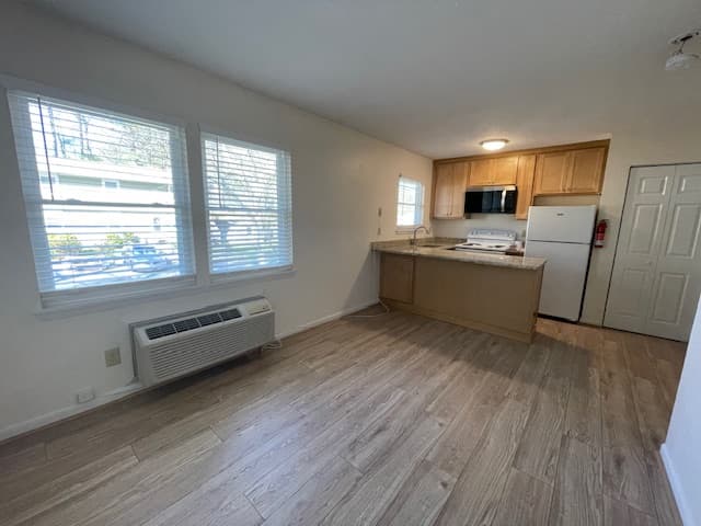 23 Melton Dr - Photo 3