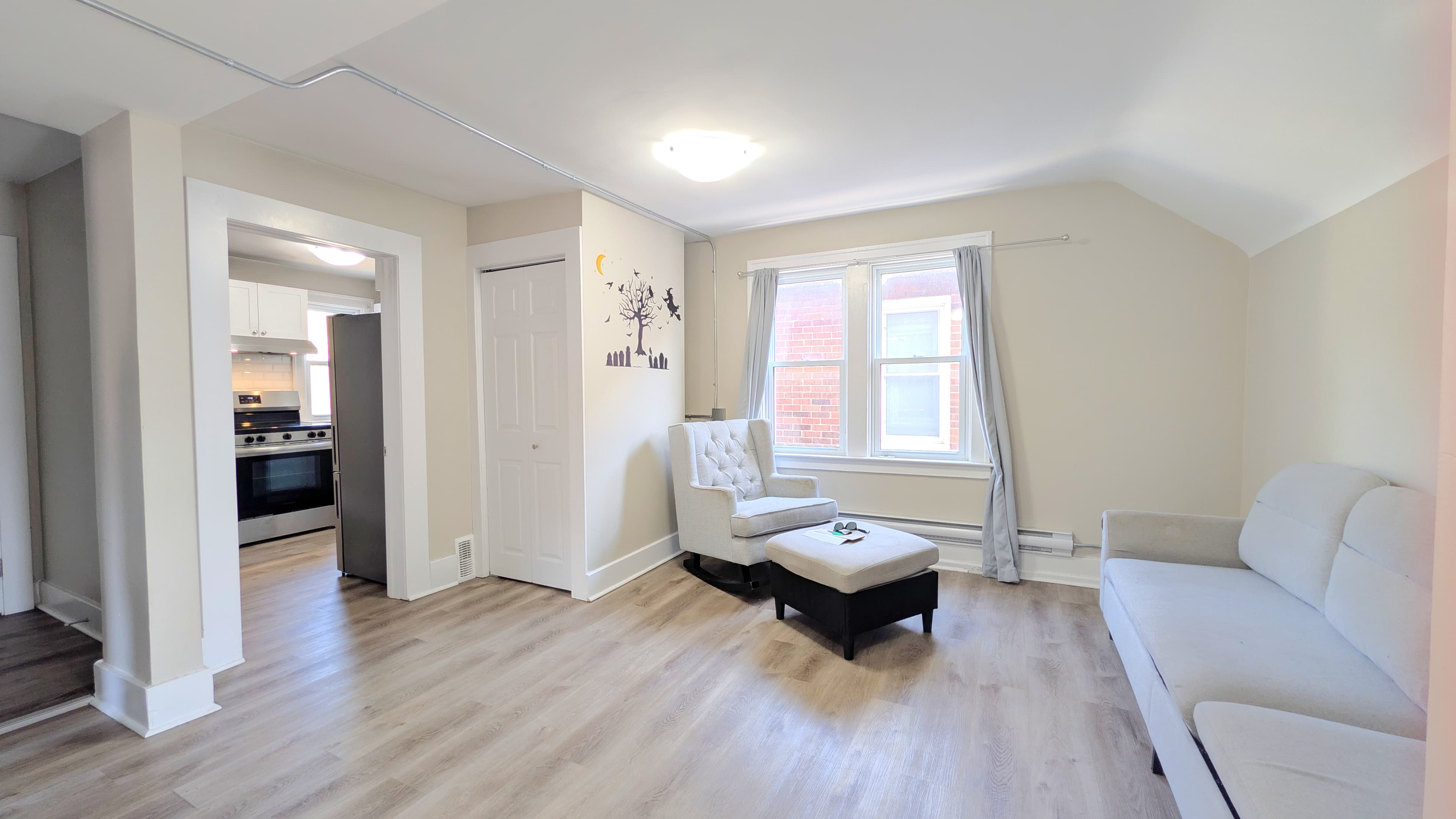 1580 Dufferin - Upper - Photo 21