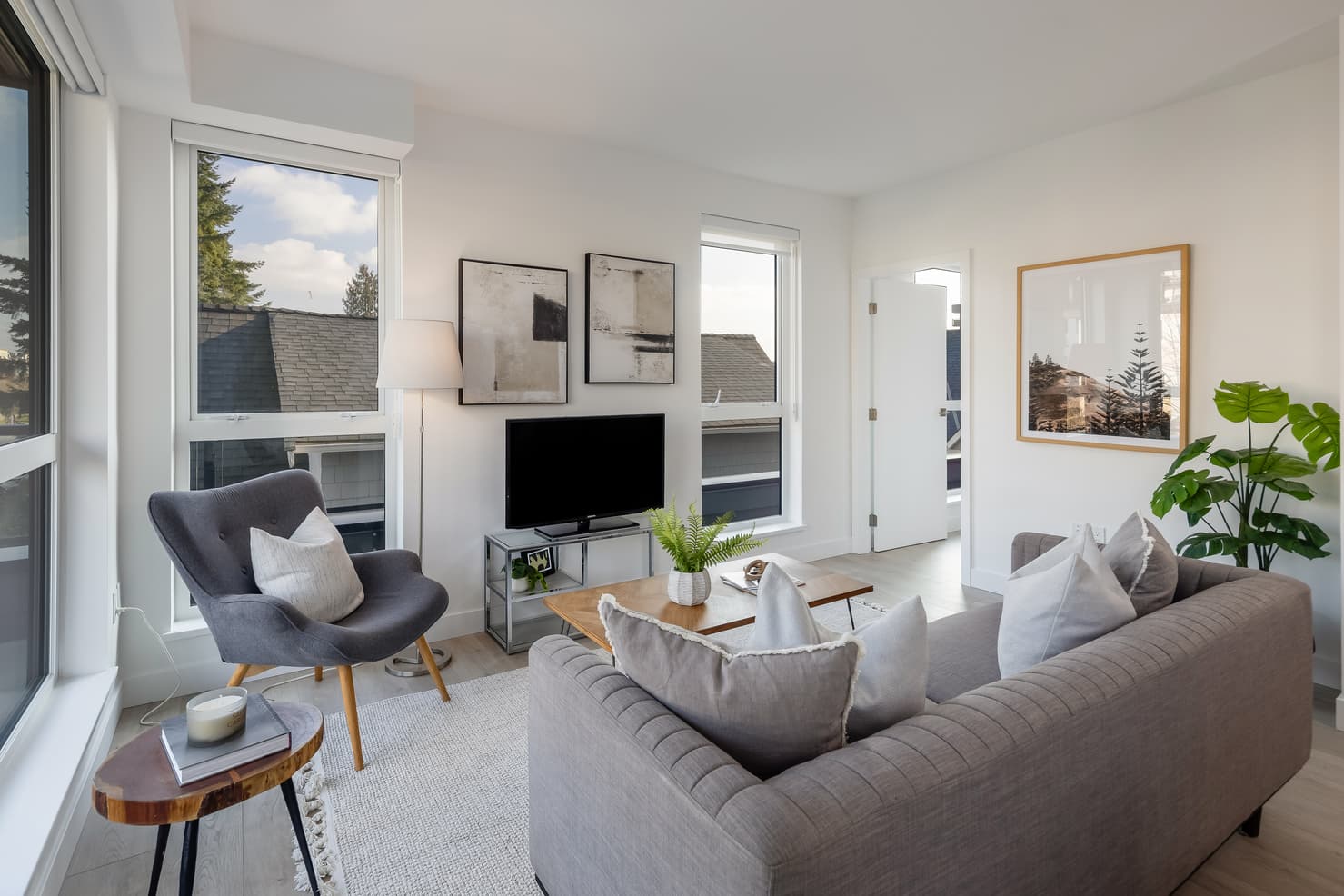 One53 - 2 Bed PROXY - Photo 5