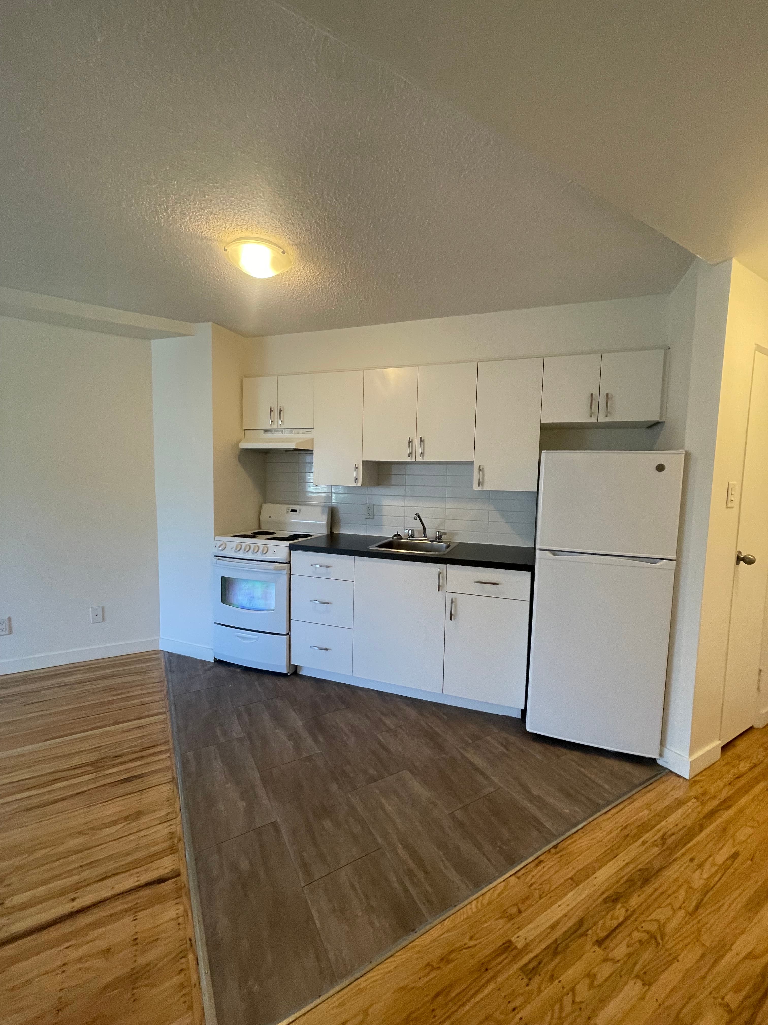 Parkview Terrace - 104 - Photo 2