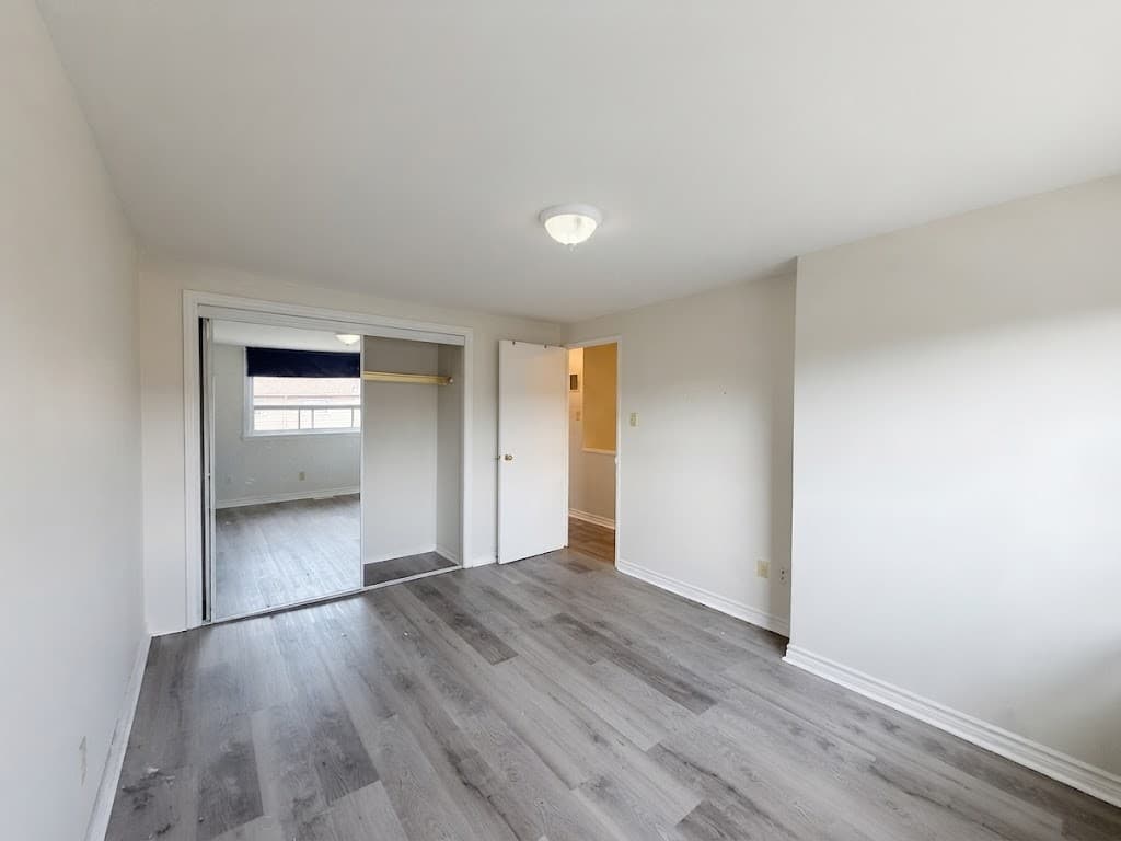 2830 Midland Ave - 48 - Photo 19