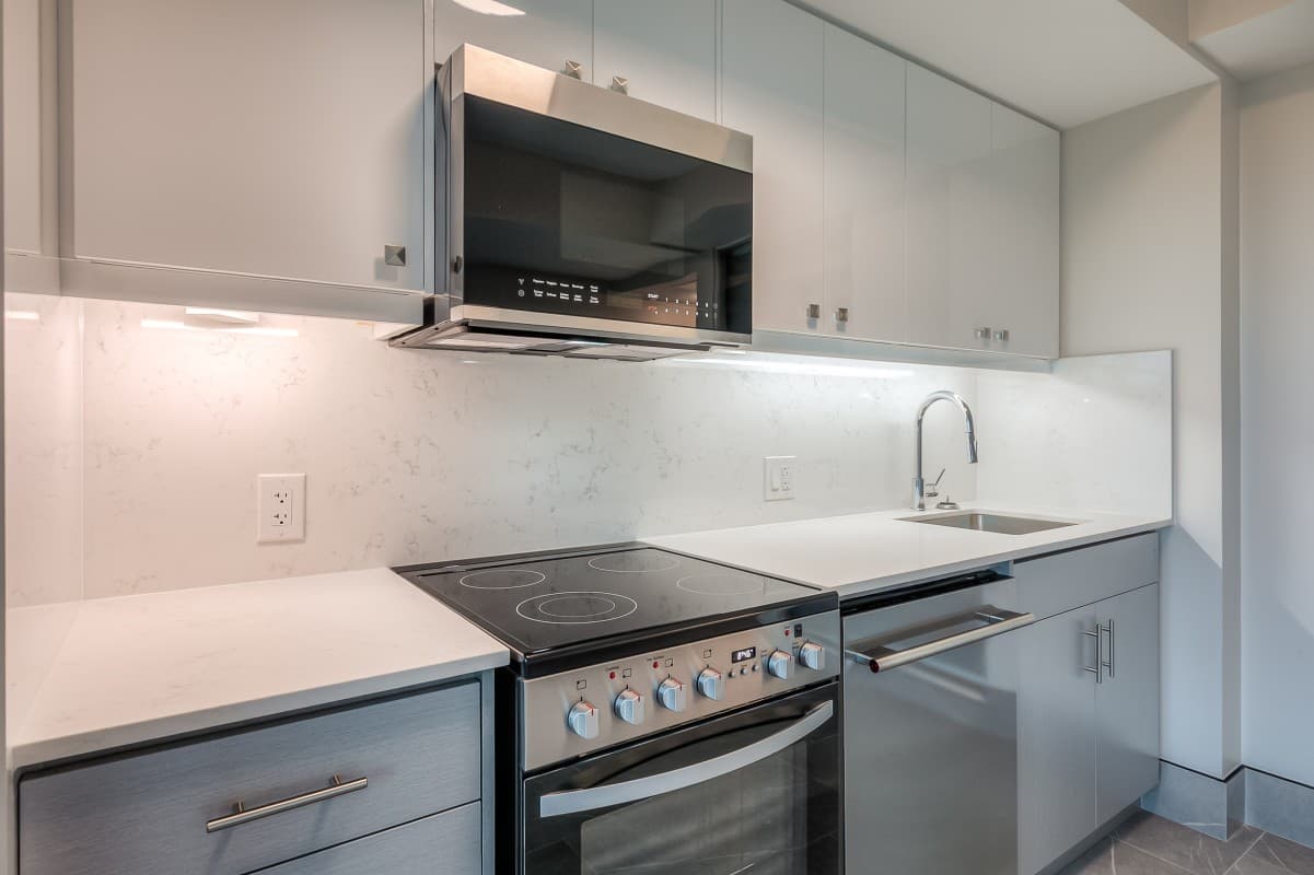 2 Manderley Dr - 704 - Photo 8
