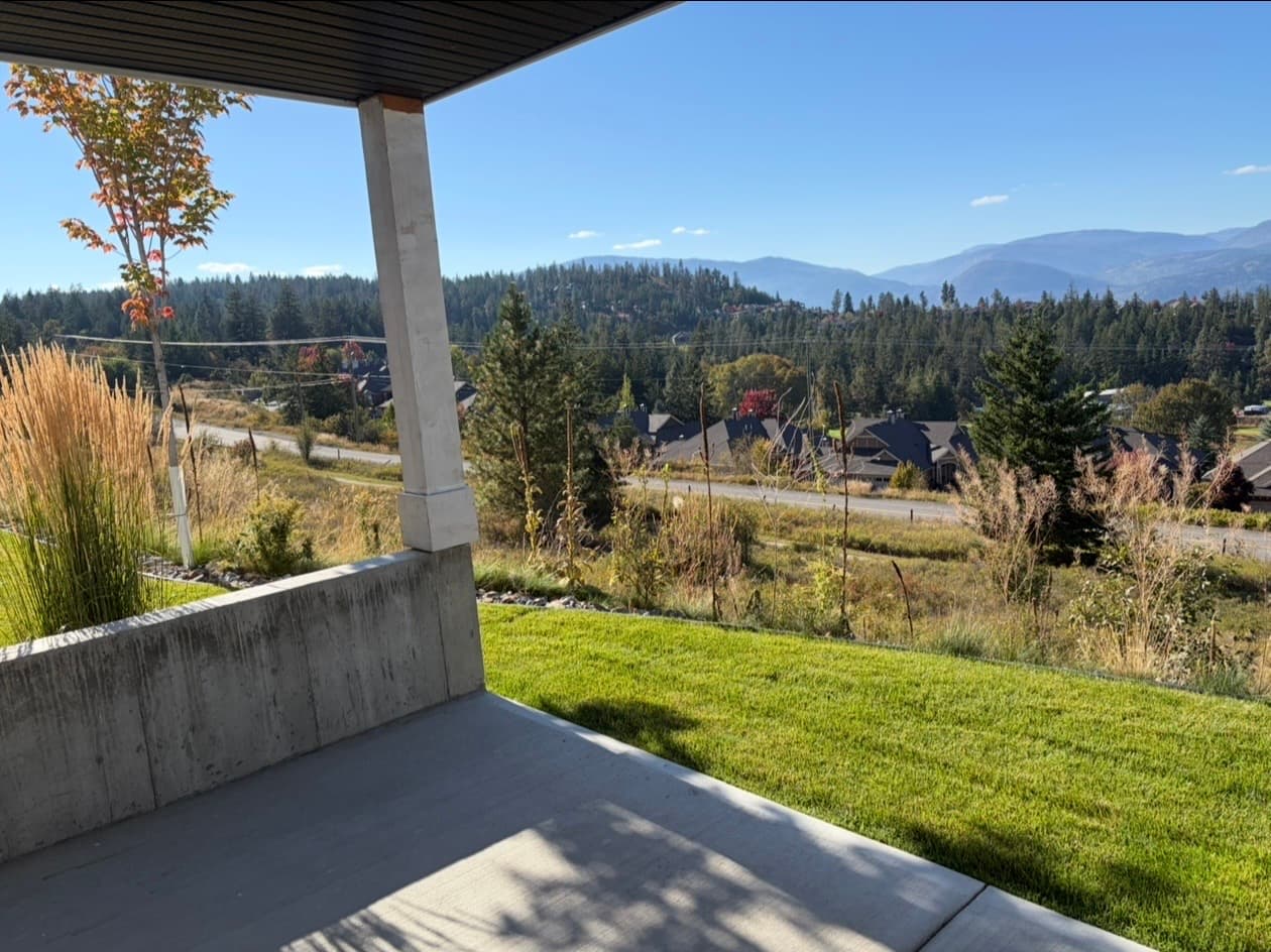 Luxury 3-Bed Townhome - Predator Ridge/Vernon - Annual/Monthly Lease - Available Now - Photo 9