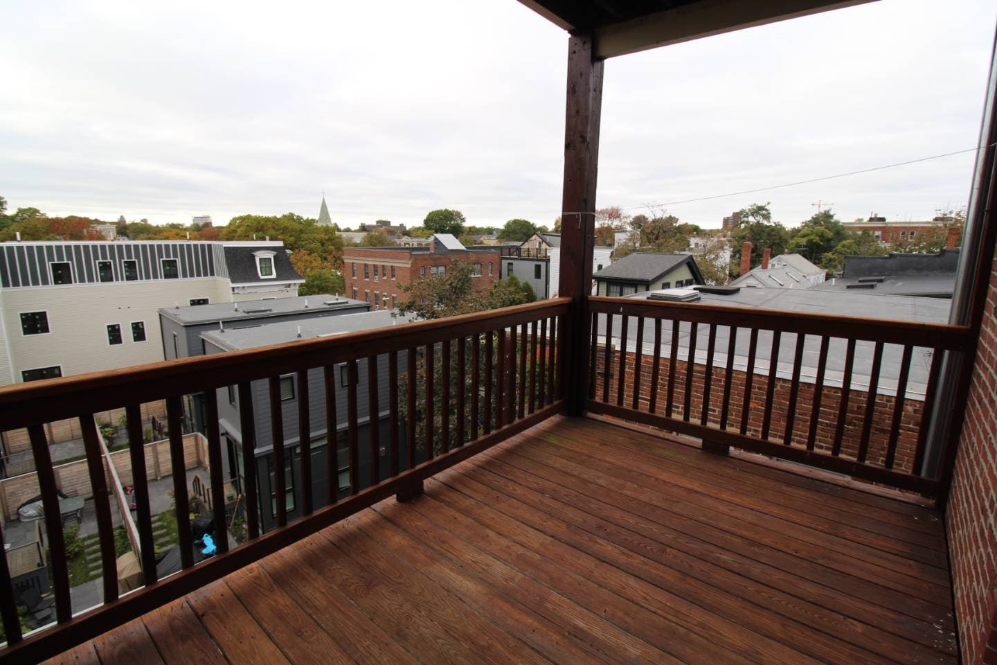 17 Elm St - Photo 2