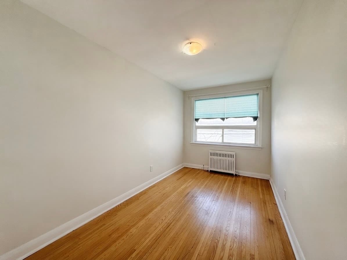 82 Lanark Ave - 2nd Floor - Photo 21