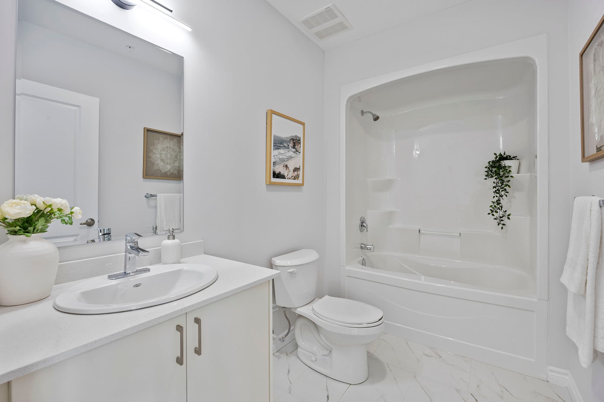 2 Beds Rental Apartment