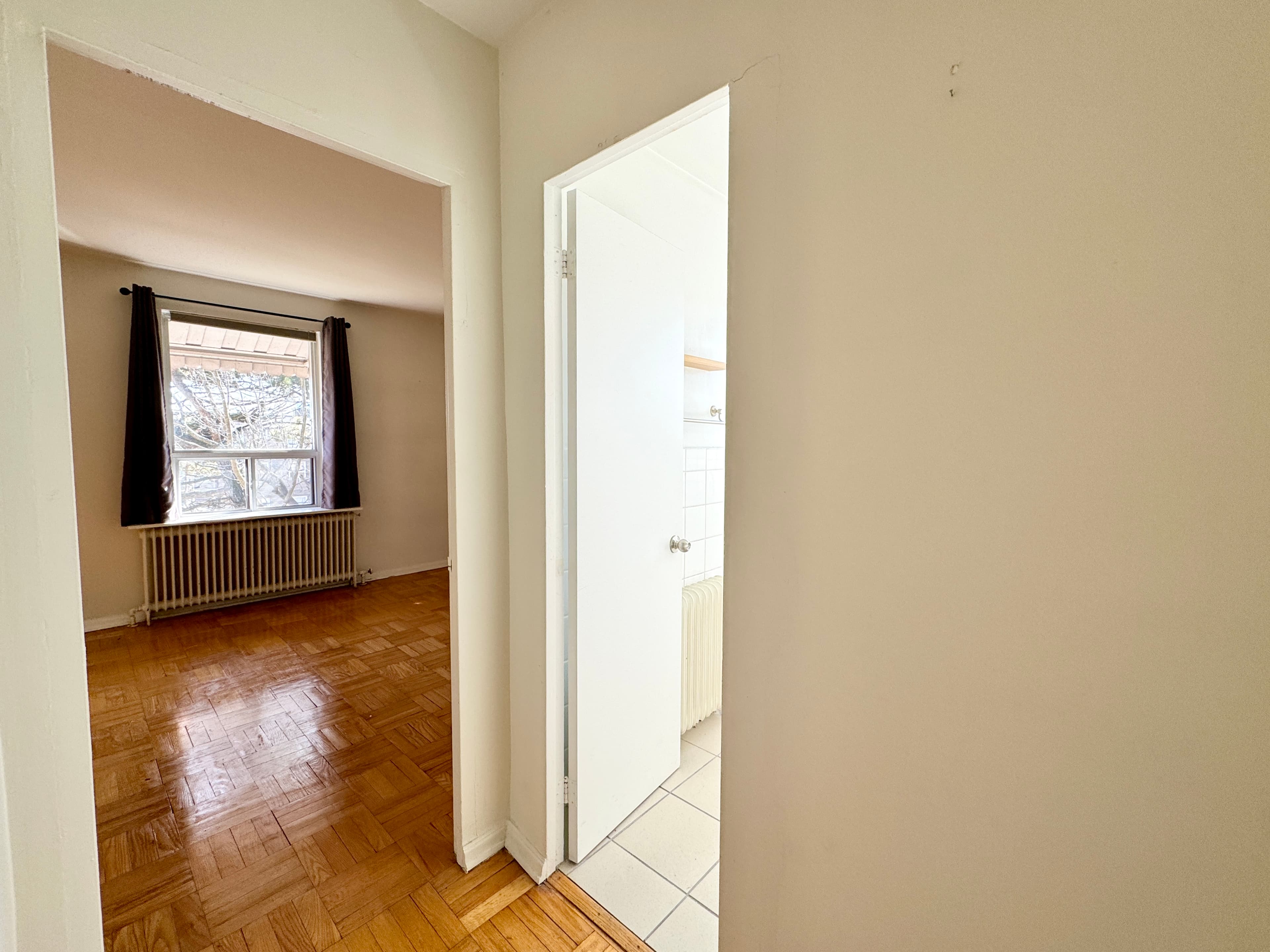 2696 Lake Shore Blvd W - 11 - Photo 6