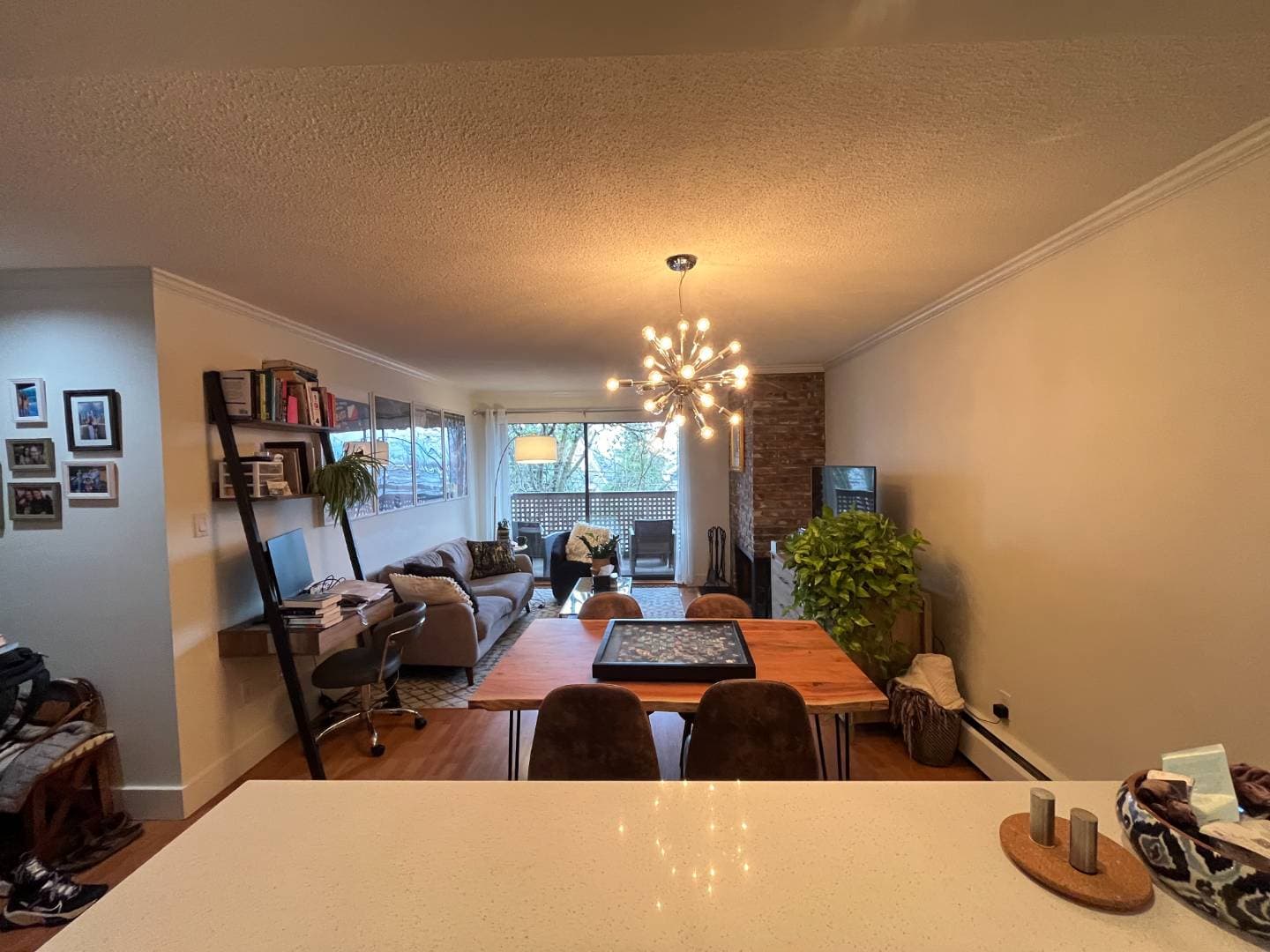207-2211 W 2nd Ave - Photo 5