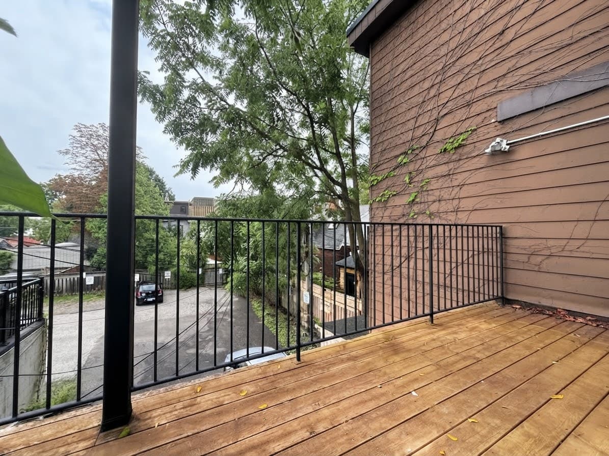 73 Roncesvalles Ave - 2 - Photo 4