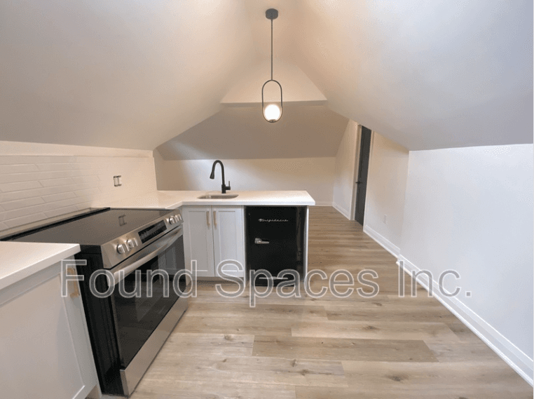 210 Burlington St - Unit 2 - Photo 6