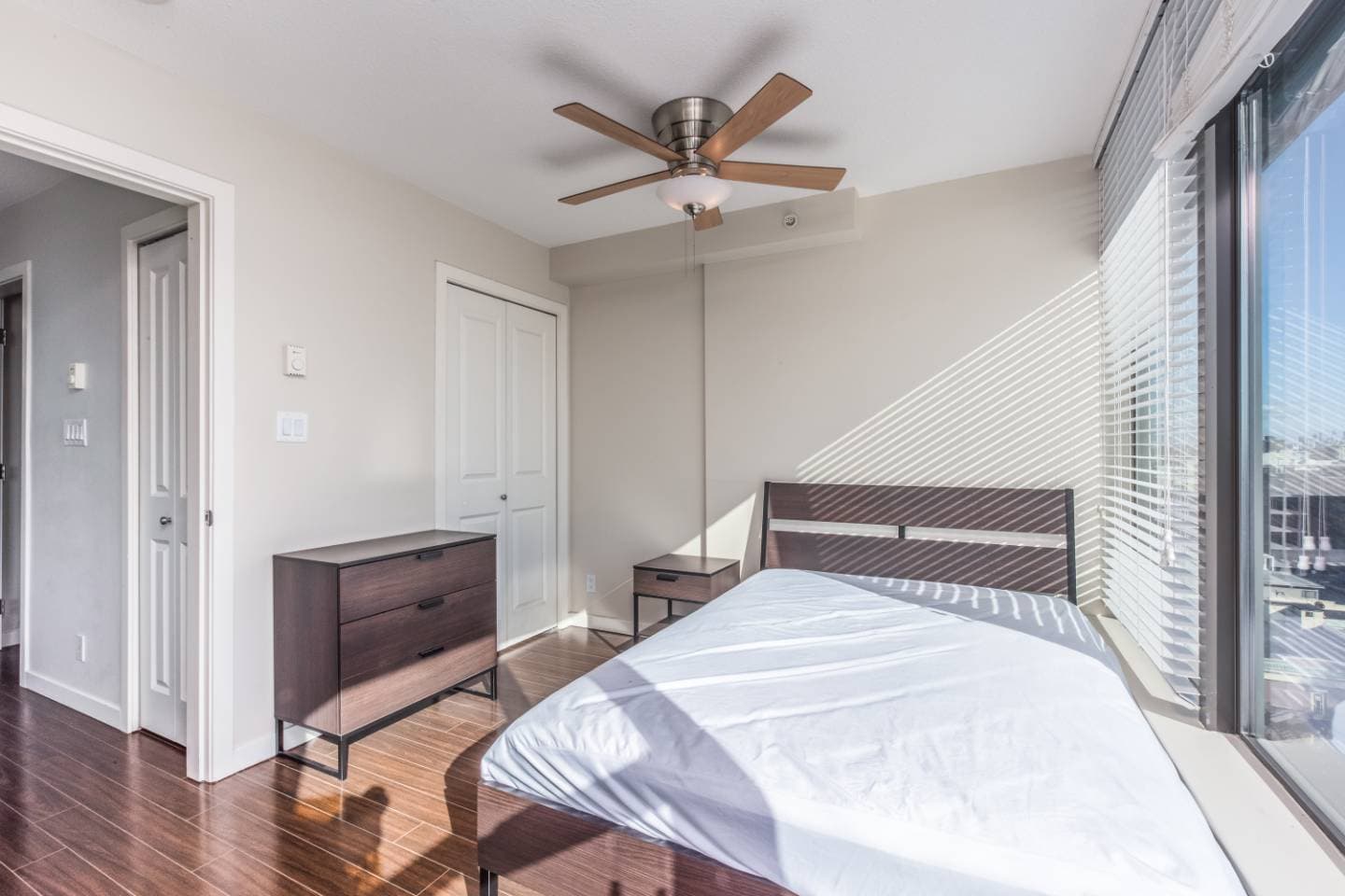 1503-1068 W Broadway - Photo 13