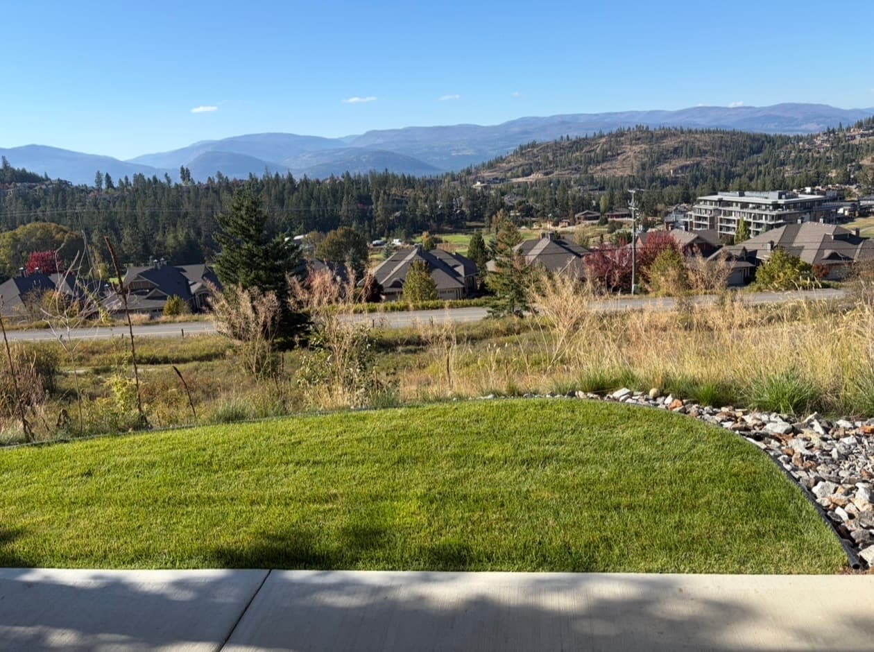 Luxury 3-Bed Townhome - Predator Ridge/Vernon - Annual/Monthly Lease - Available Now - Photo 13