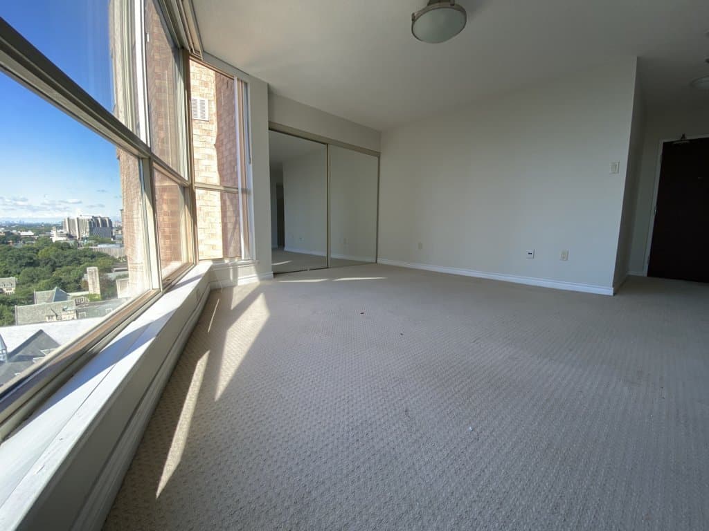 1055 Bay St - 1910 - Photo 2
