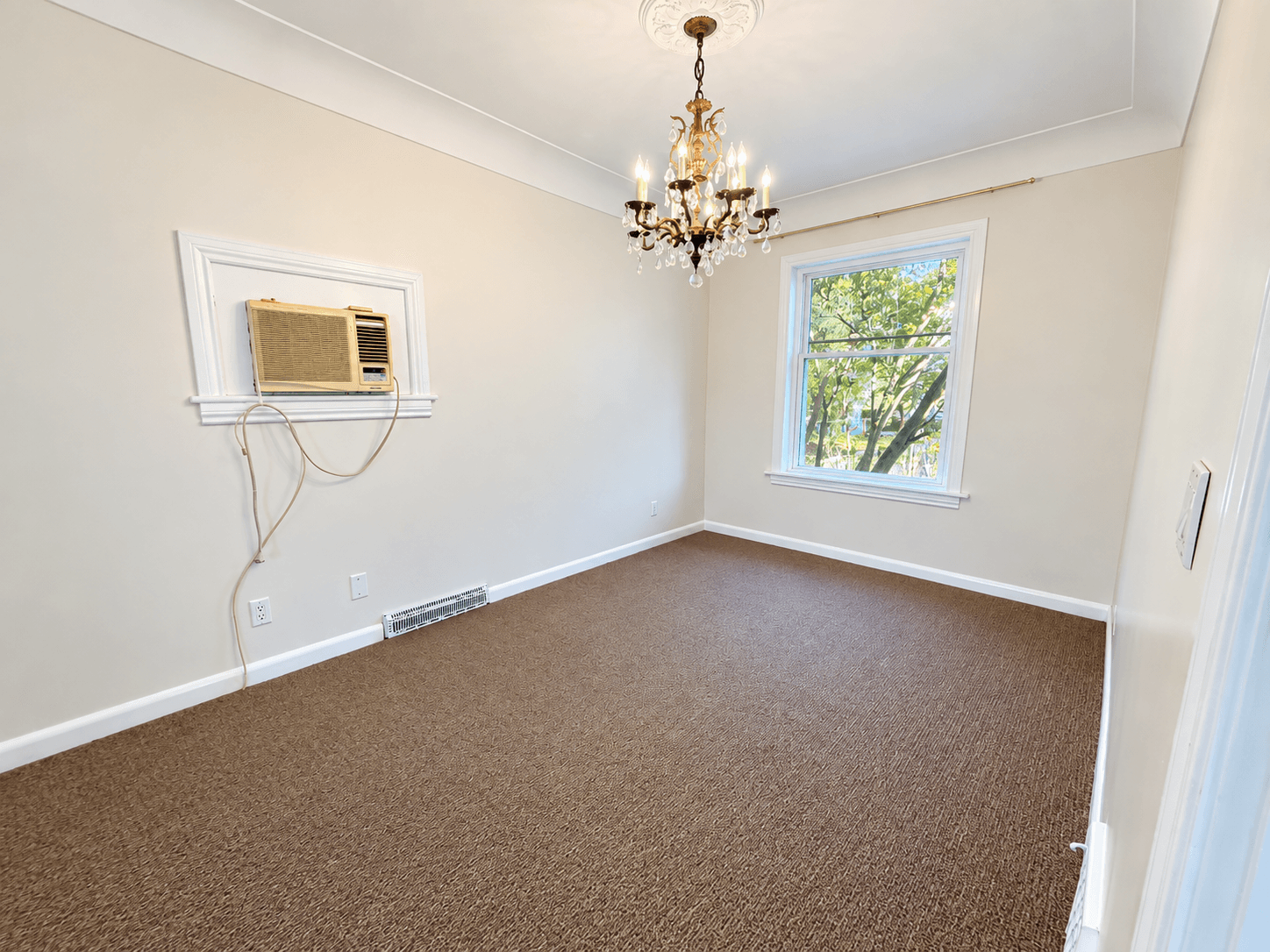 14 Brucedale St W - Photo 10
