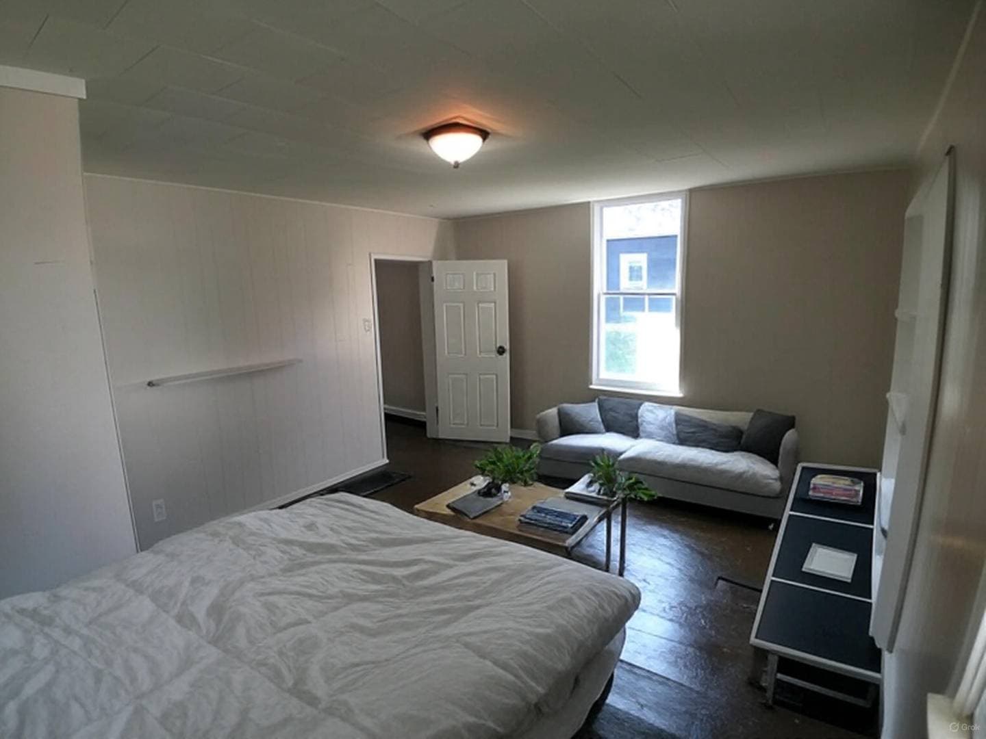 309 S 11th St - Photo 2