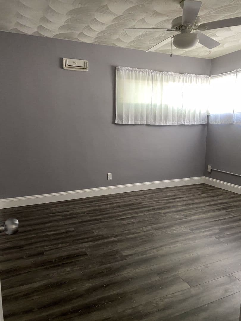 748 Osburn - Photo 9