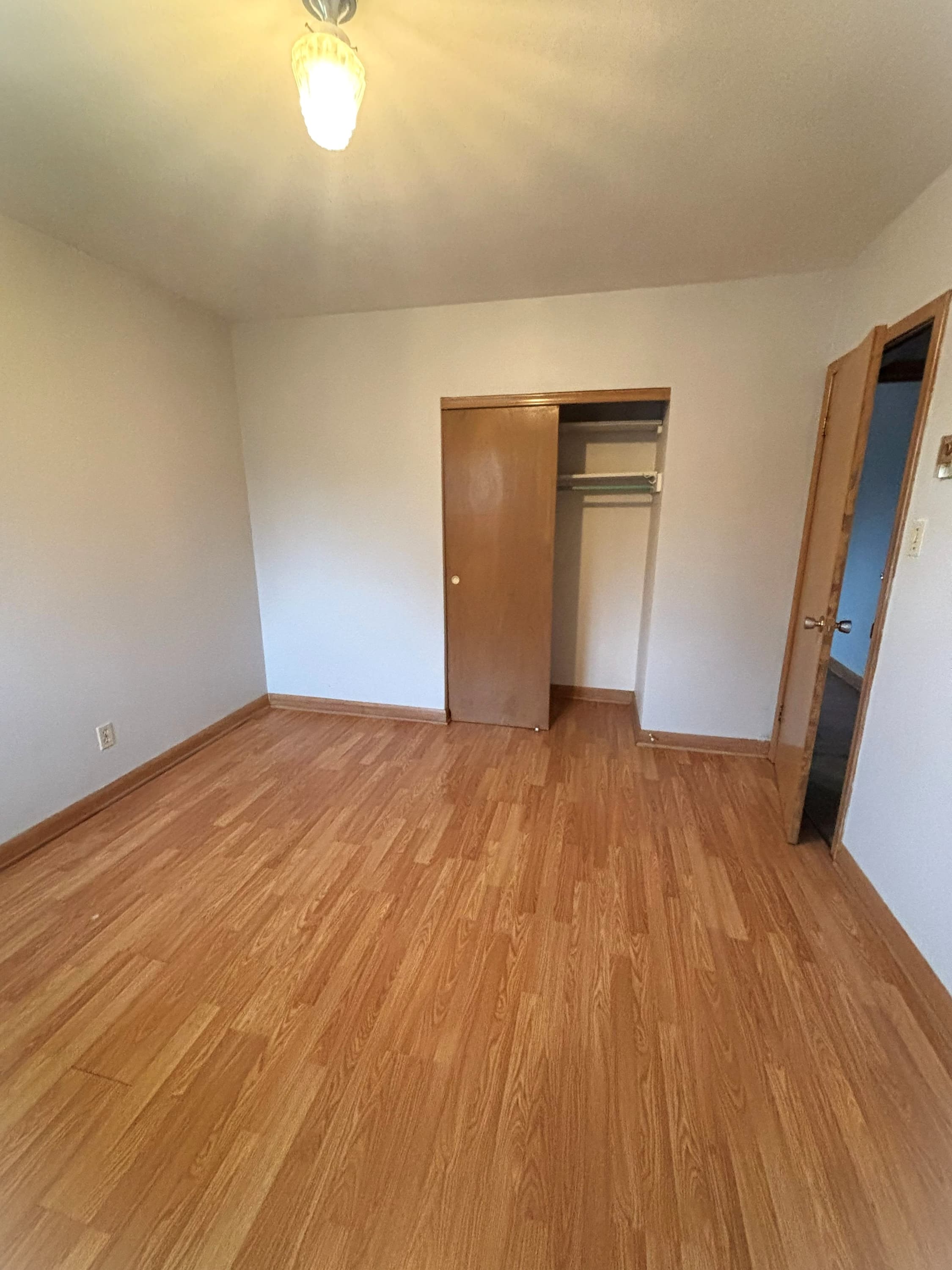 511 Niagara St - 6 - Photo 8