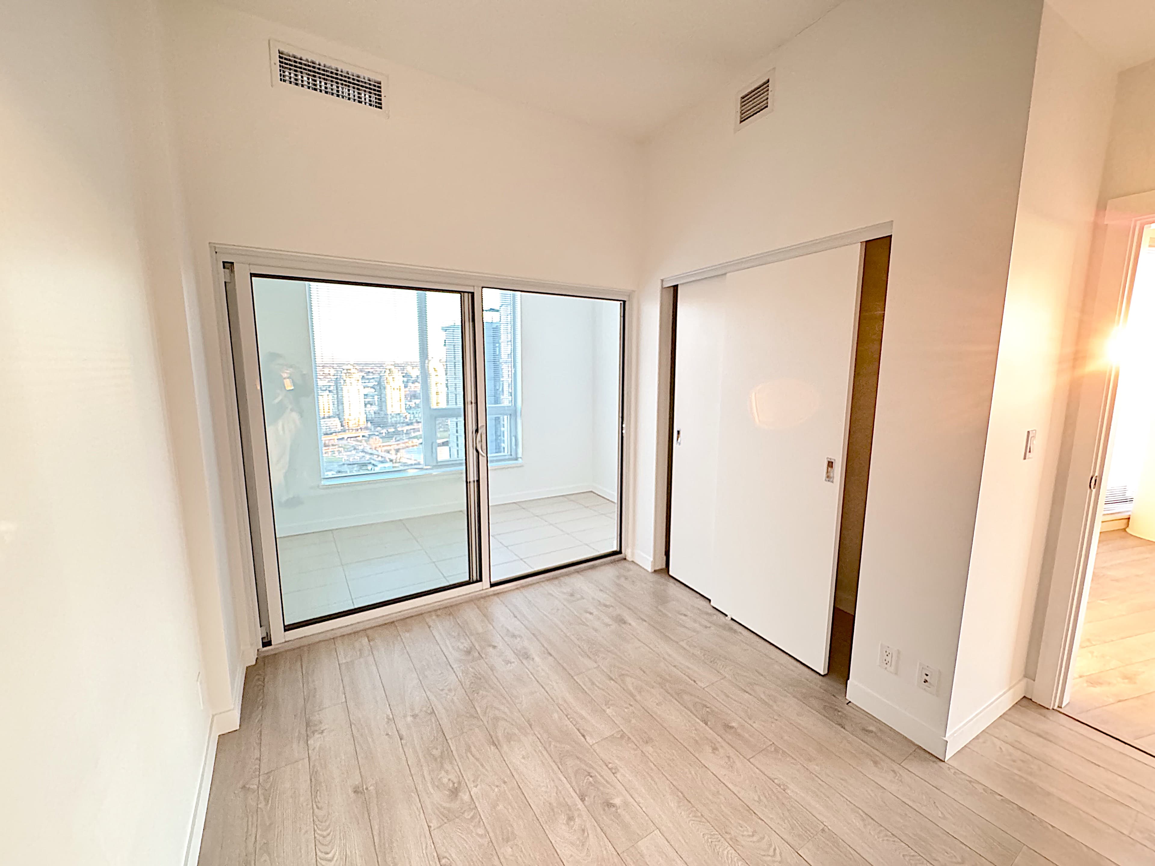 Aquilini Centre West - 1511 - Photo 8