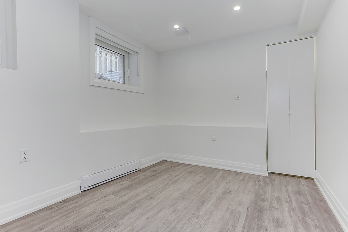 61 Clouston Ave - Lower - Photo 20