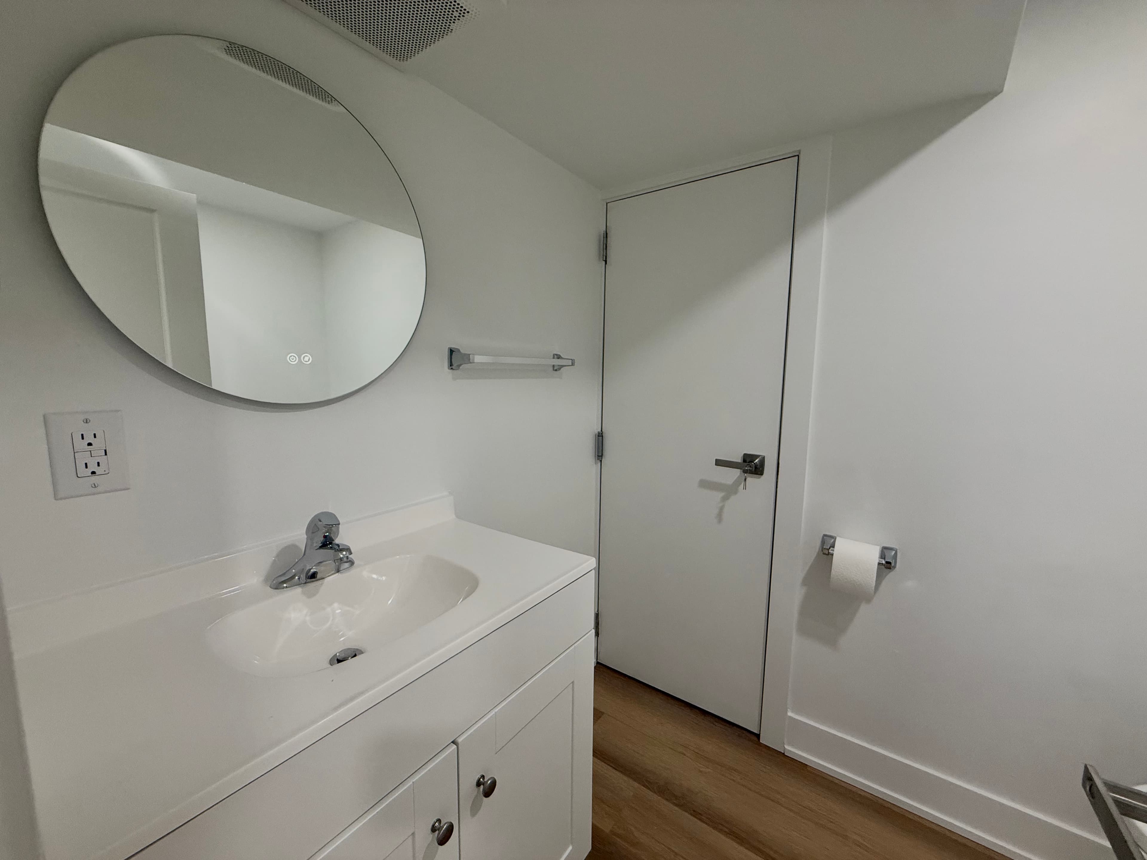 Unit 3 47 Sherwood Forest Trail Welland Ontario L3C 5X7 - Photo 10