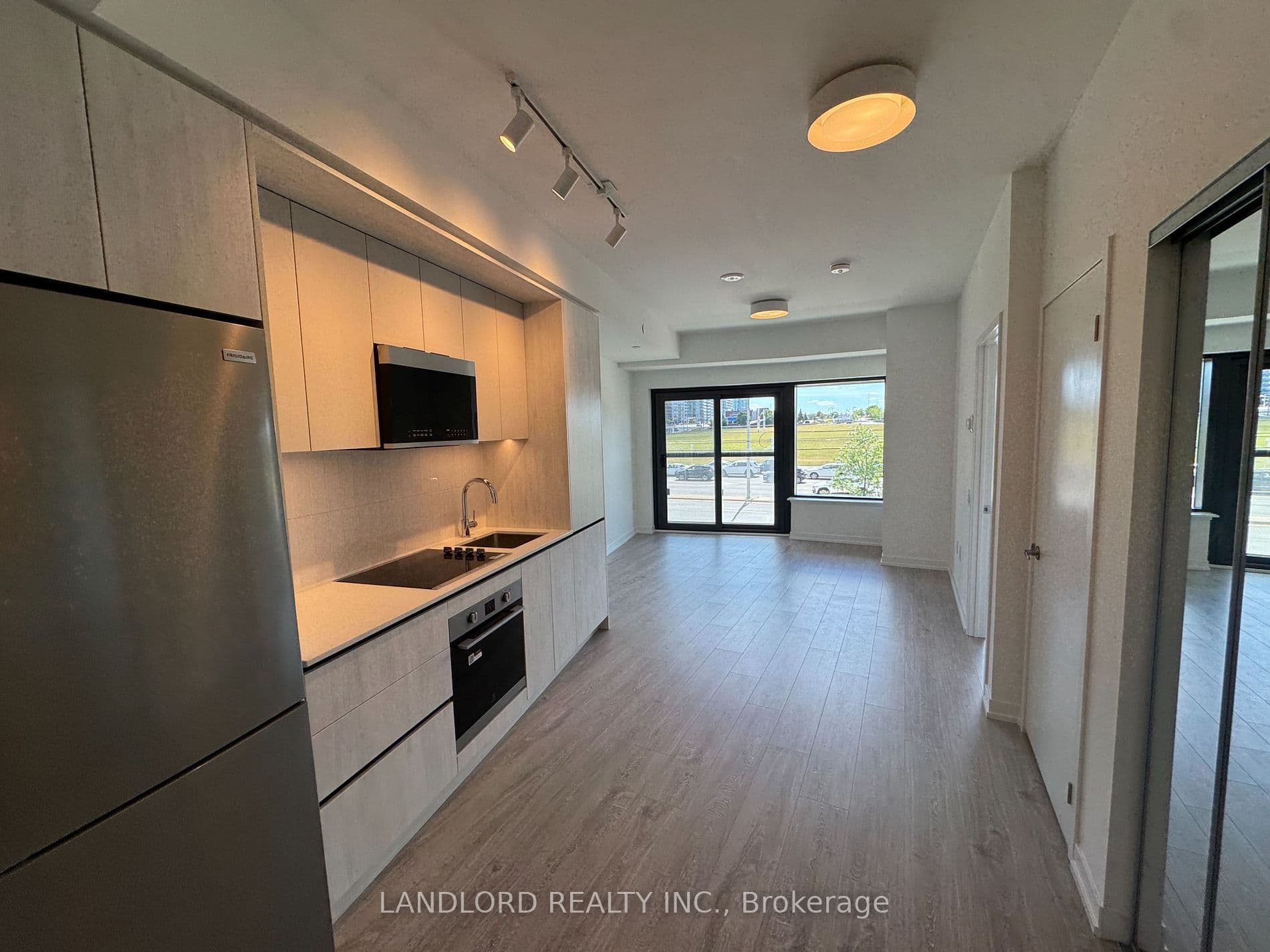 2485 Eglinton Ave W - 321
