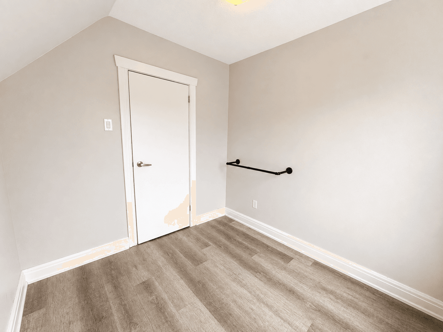 24 Crosthwaite Ave N - Photo 19