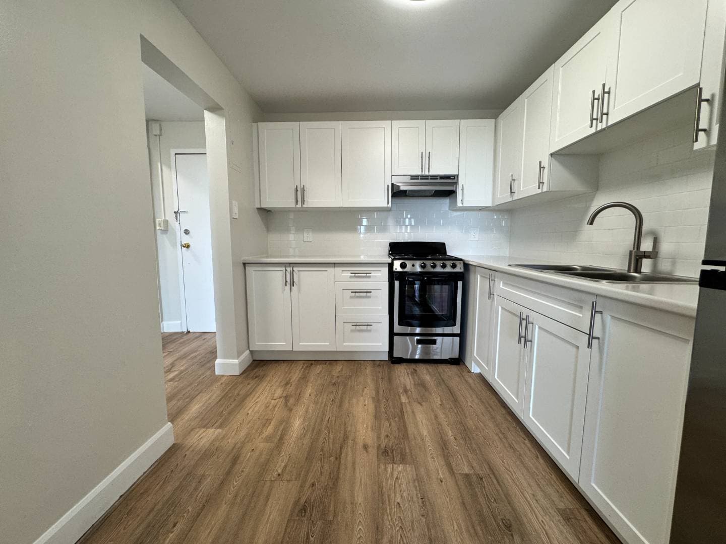1 bedroom - 455 Sandys St Chatham ON N7L 4H2 - Photo 2