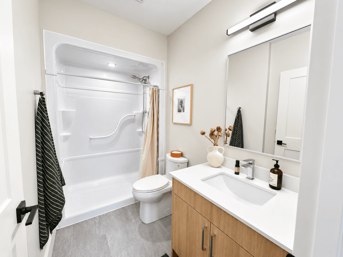 8 Hutt Lane - Corner Unit - Photo 9