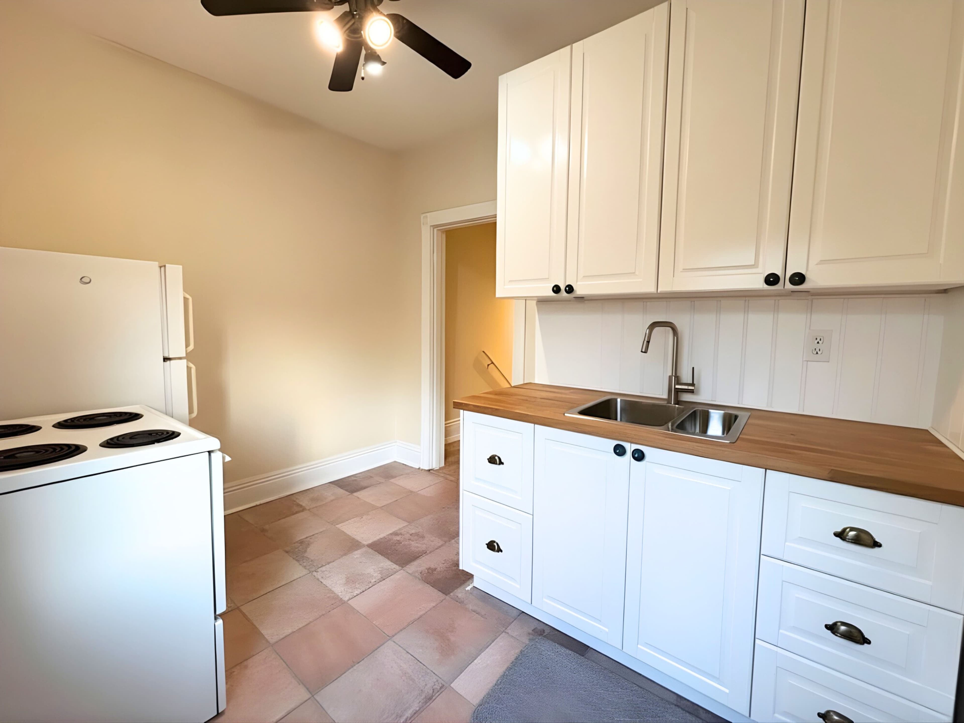 44 Spring St - Upper - Photo 7