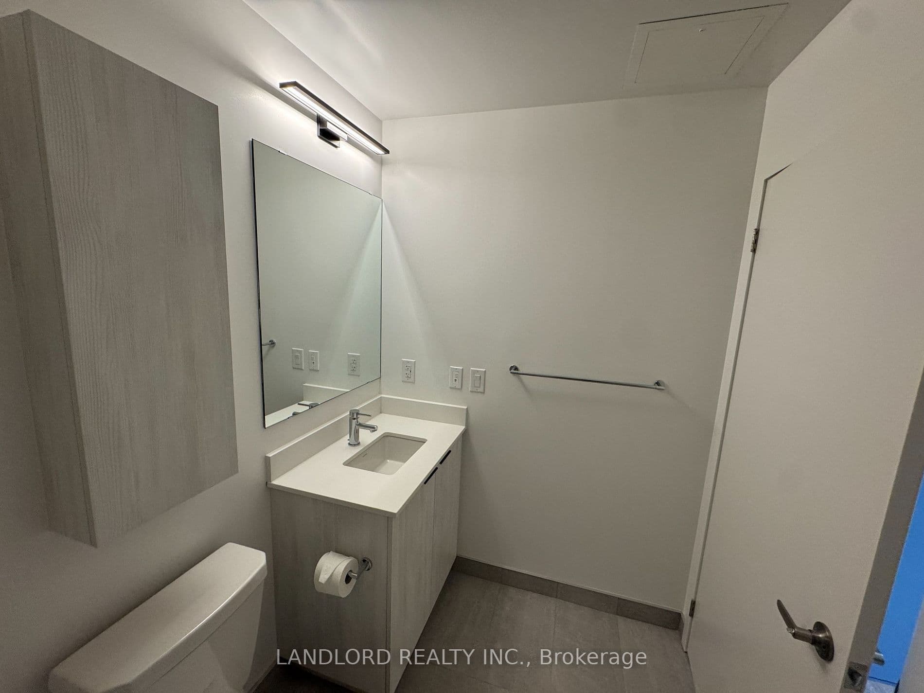 2485 Eglinton Ave W - 321 - Photo 11