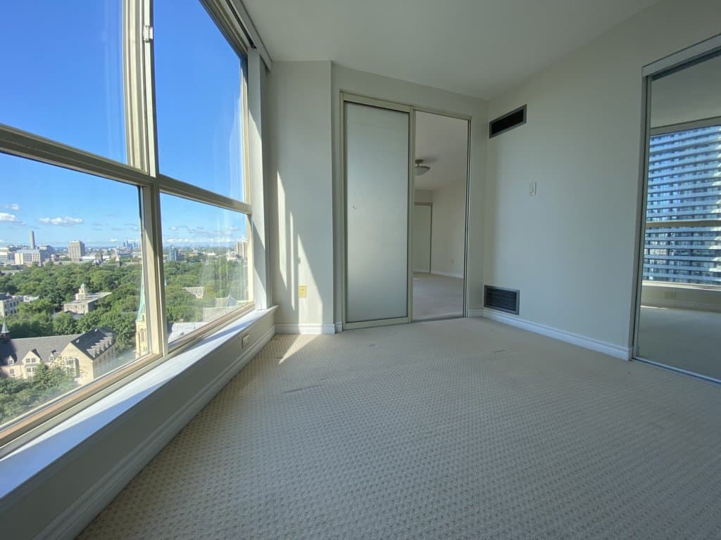1055 Bay St - 1910 - Photo 7