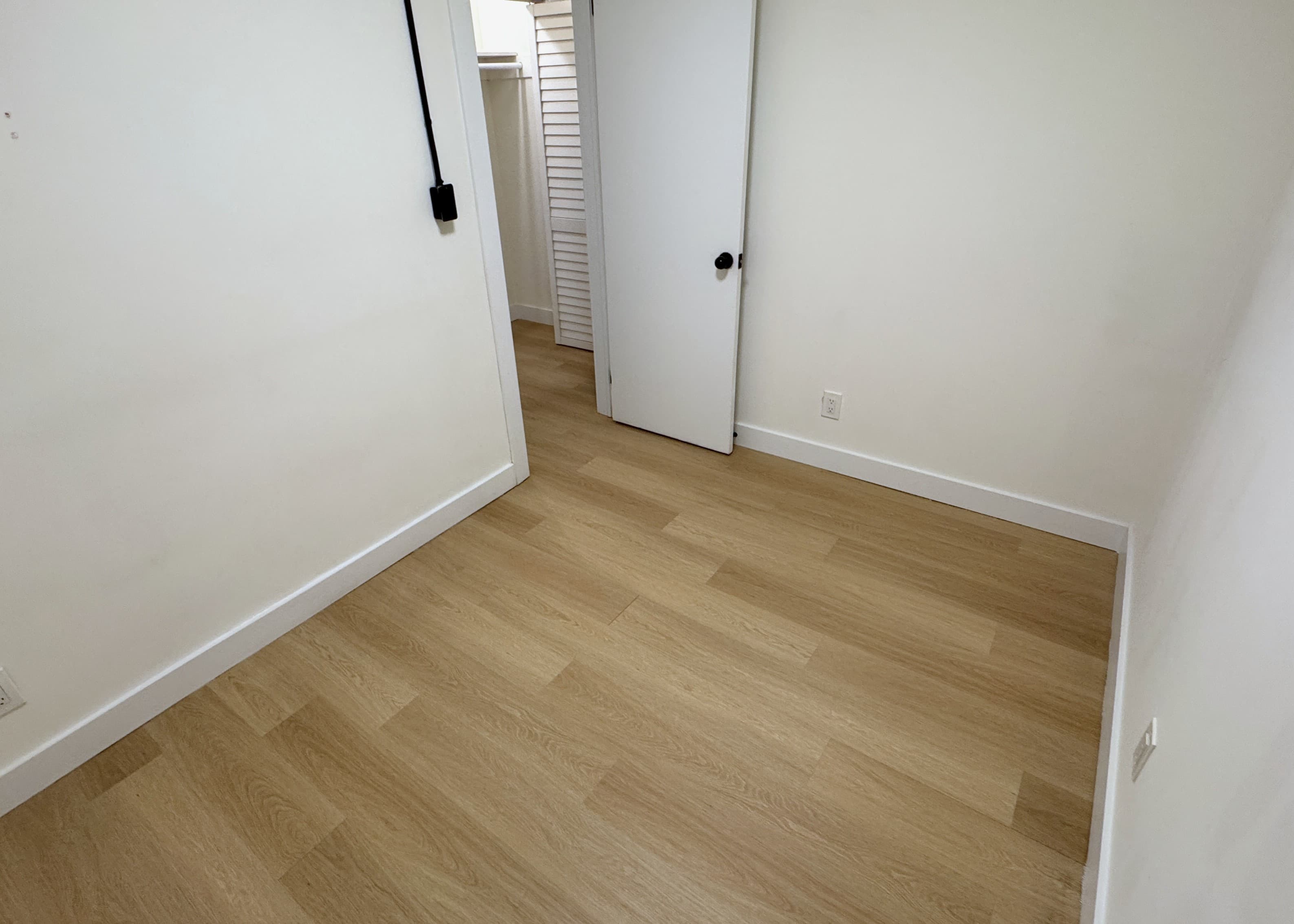 420 Eglinton Ave E - 301 - Photo 12