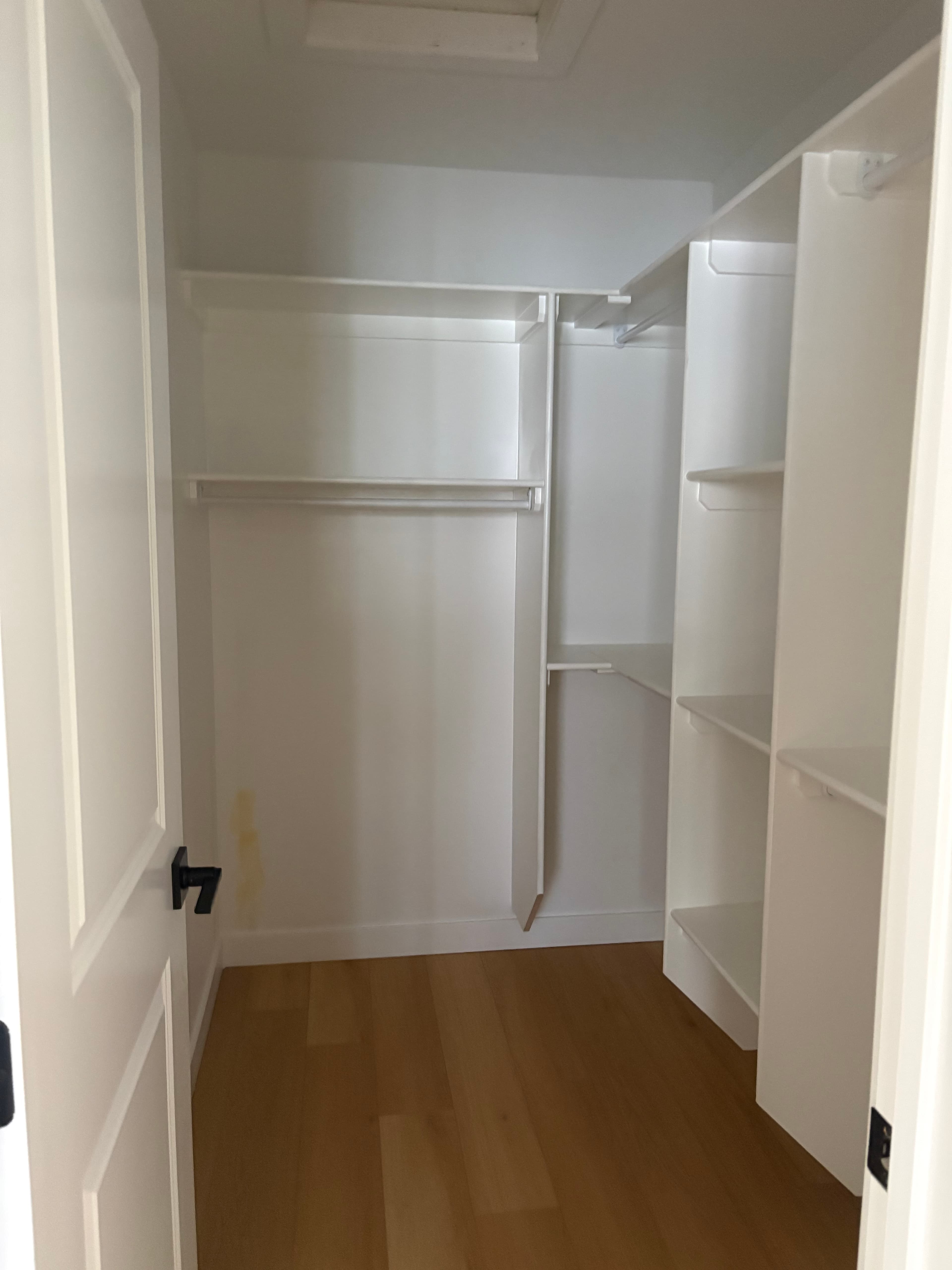 8903 - Upper - Photo 8