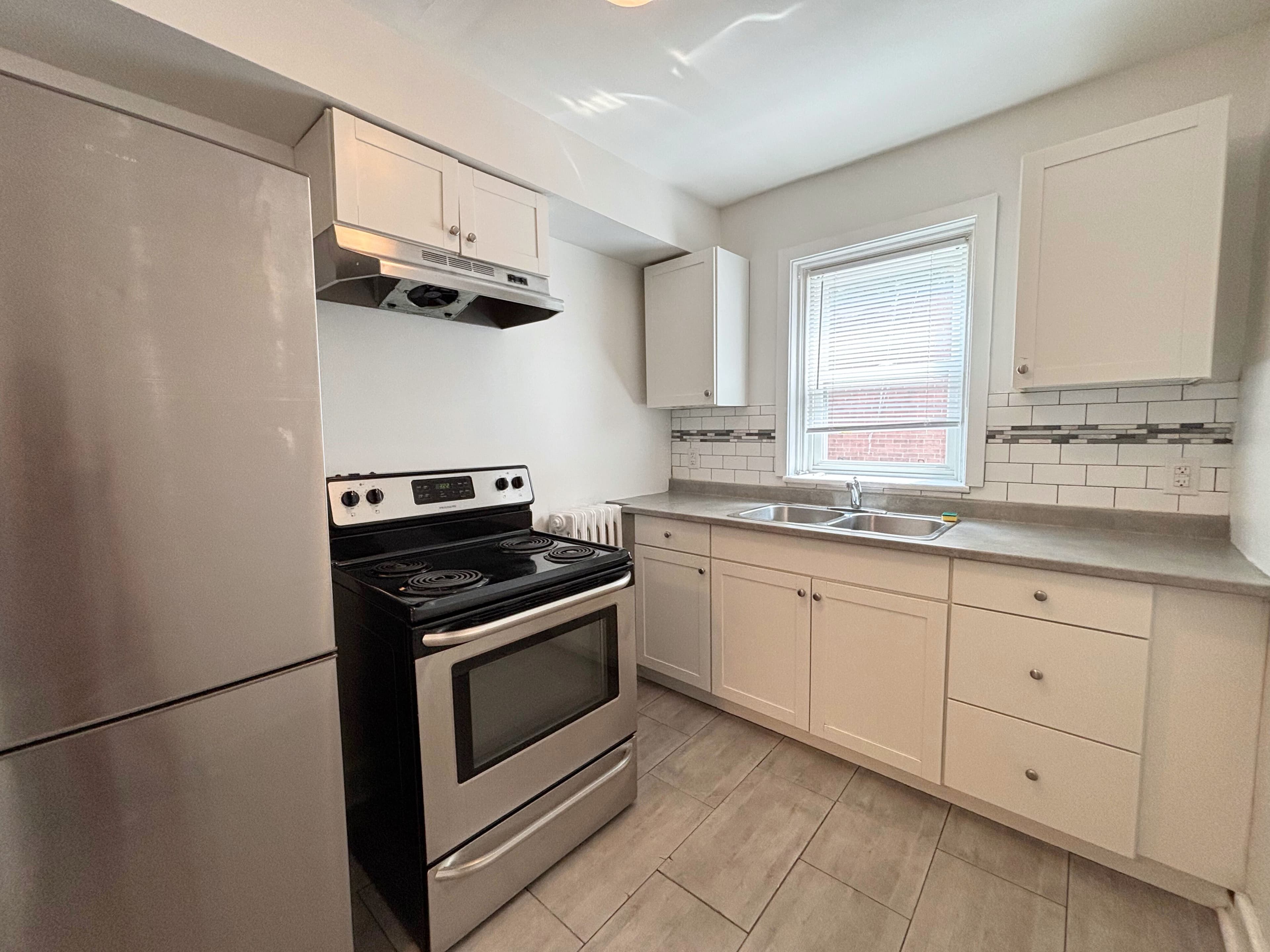 Unit 6 - 83 East Ave S