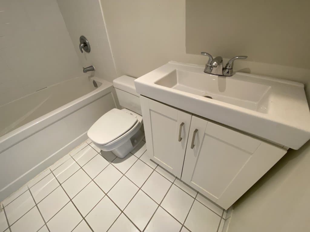 1055 Bay St - 1910 - Photo 15