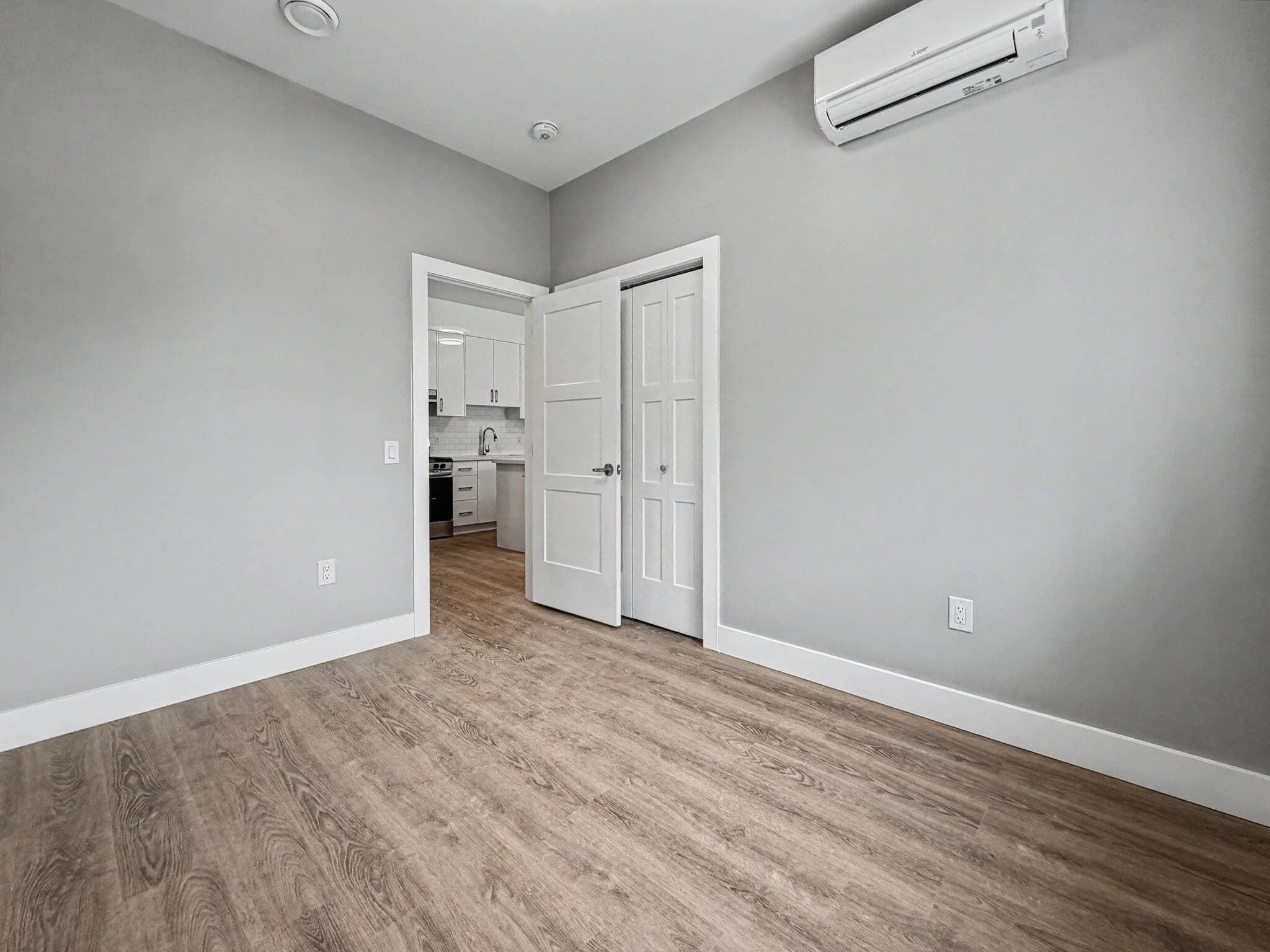 Unit 6- 199 Pine Street Tay Ontario L0K 2C0 - Photo 12