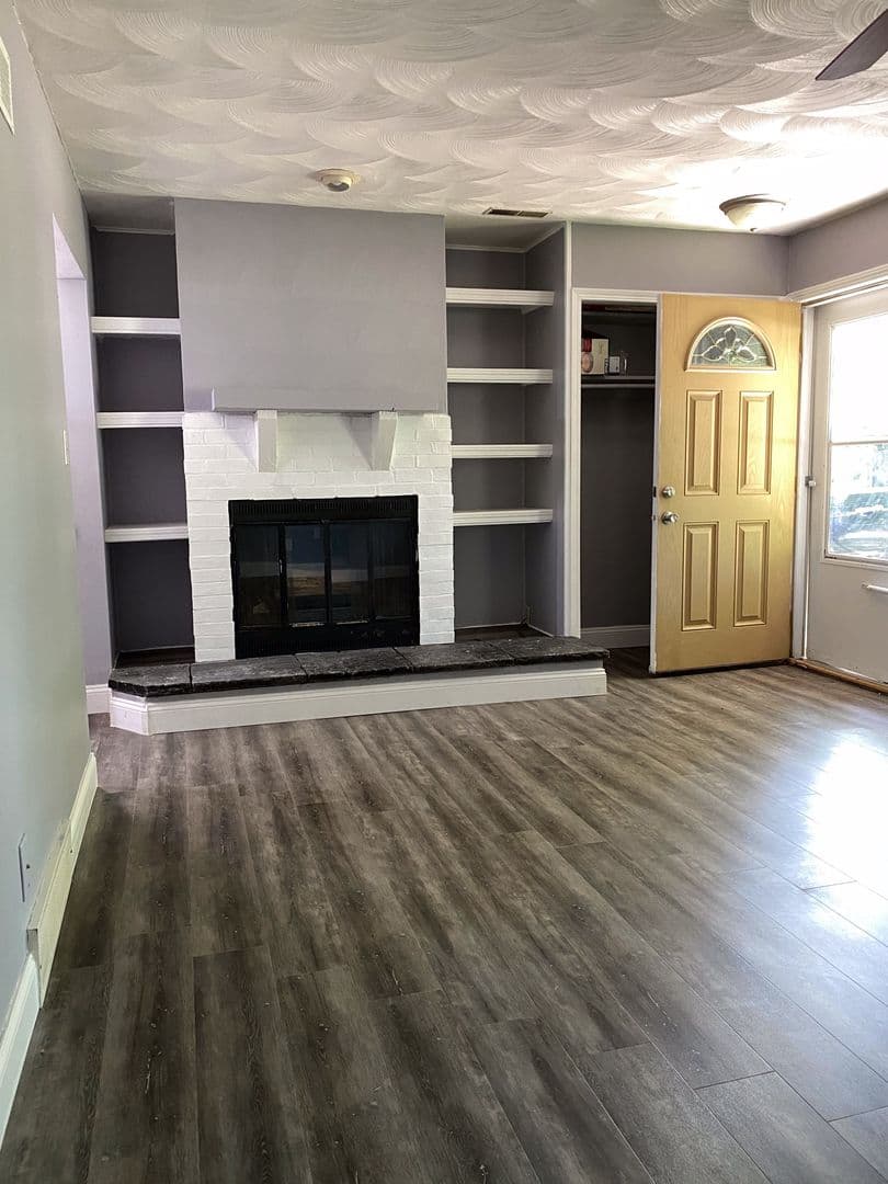 748 Osburn - Photo 3