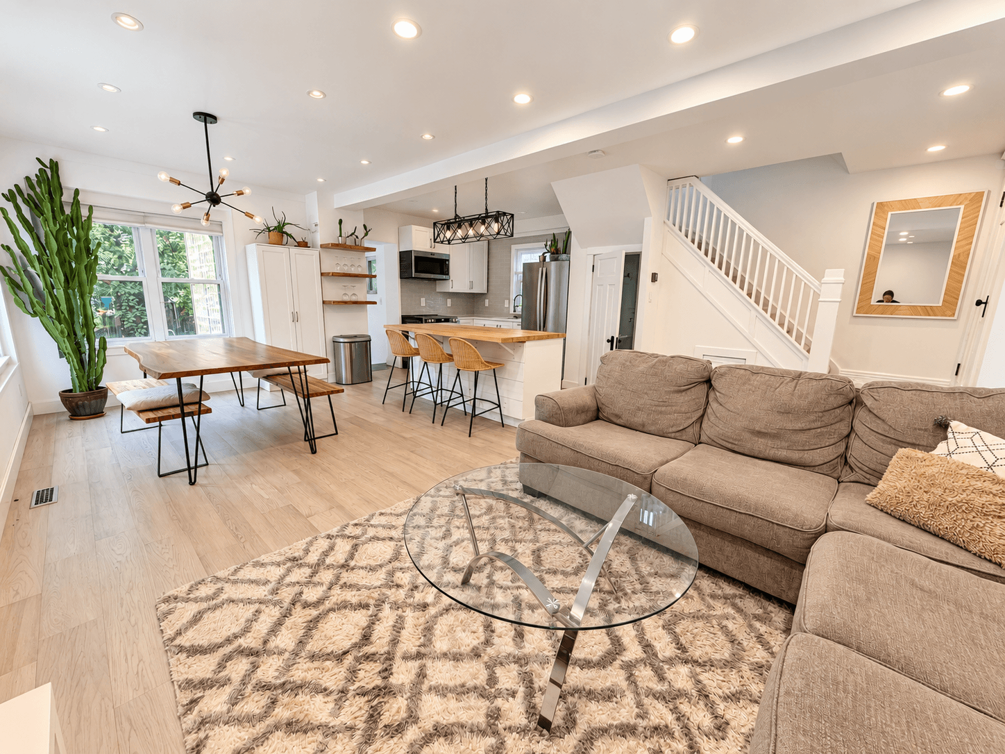 826 Beach Blvd - Photo 2