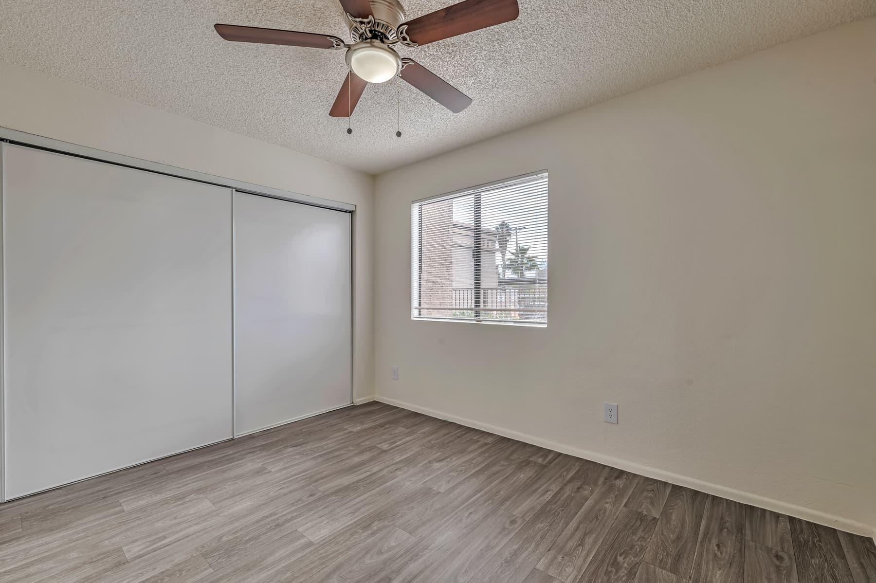 5530 N 17th Ave SP 1x1C - Photo 7