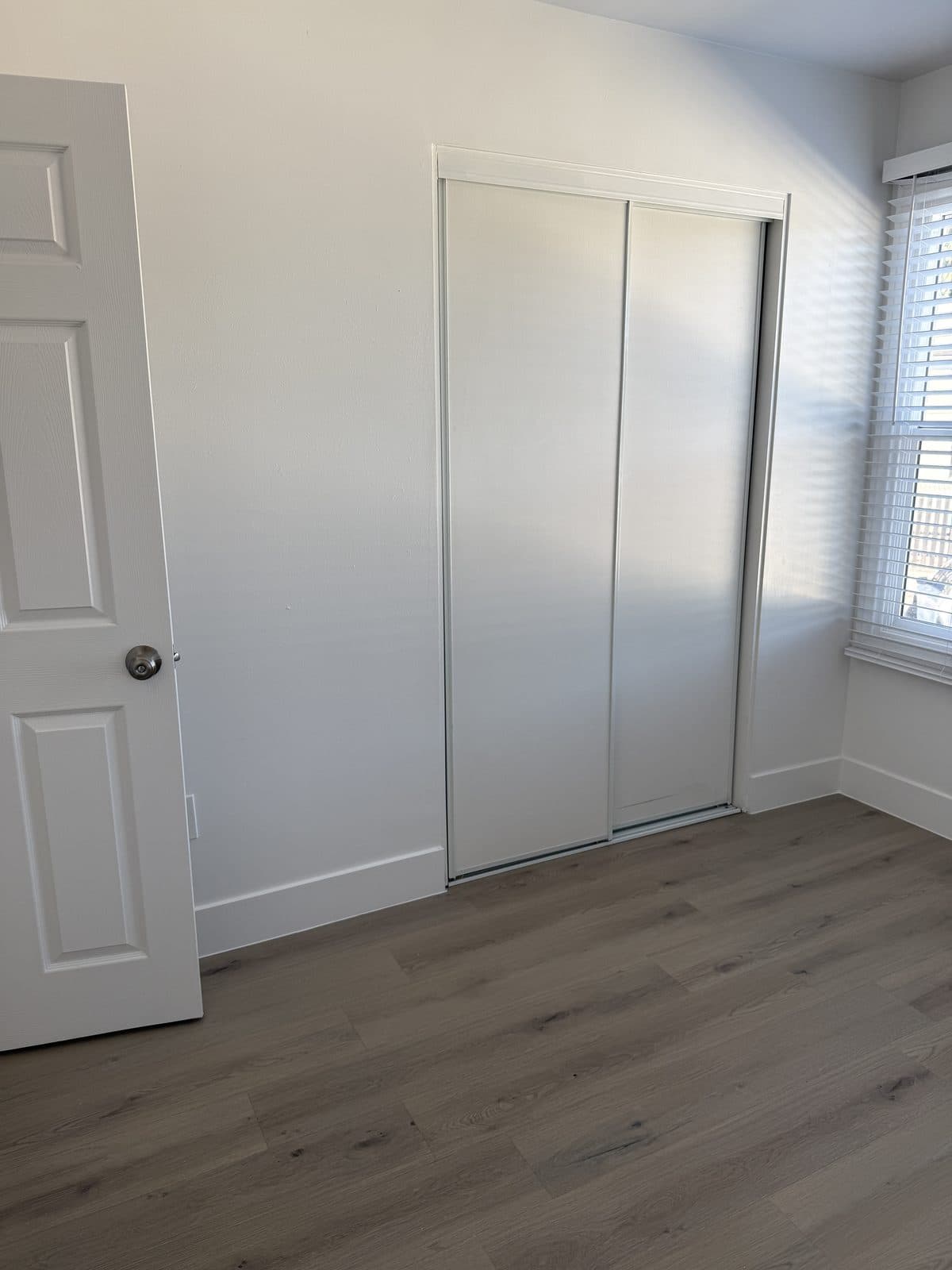 10519 Edison 3BR 1BA - Photo 5