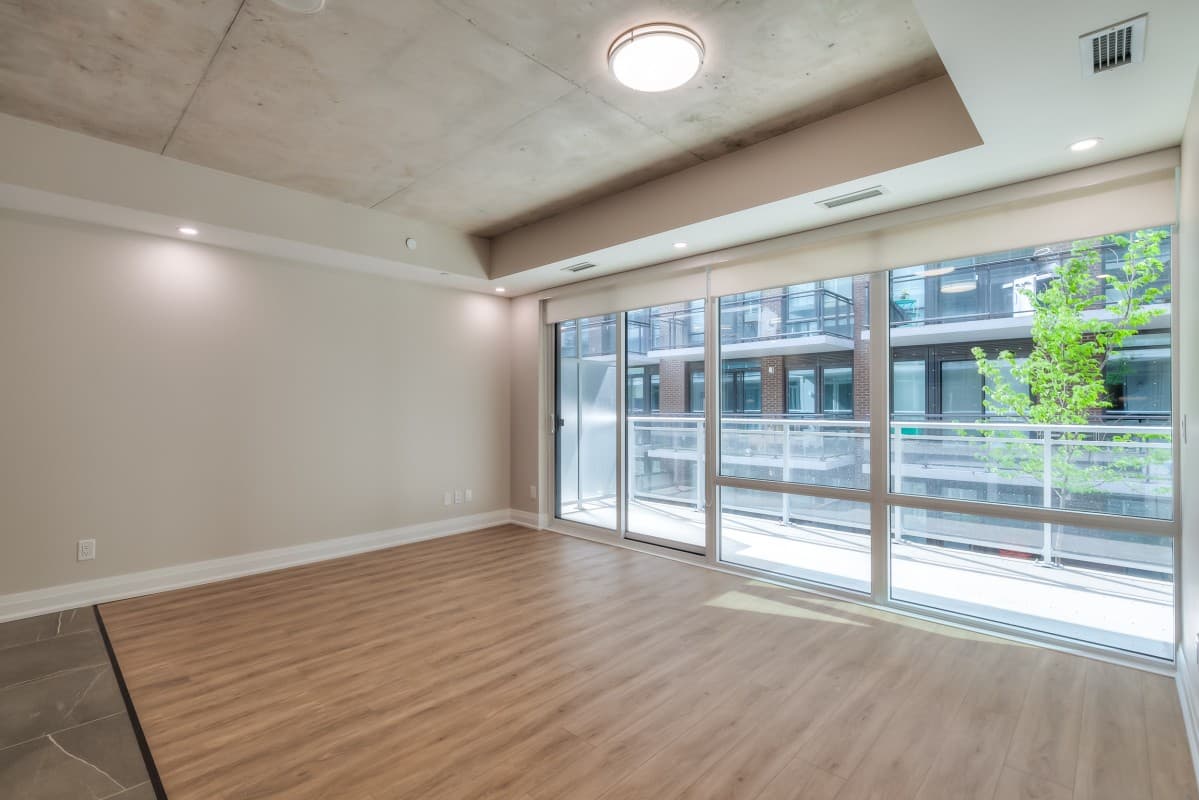 665 Queen St E - 513 - Photo 11