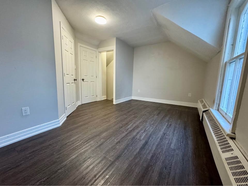 3-8 Peel St Barrie Ontario L4M 3K8 - Photo 5