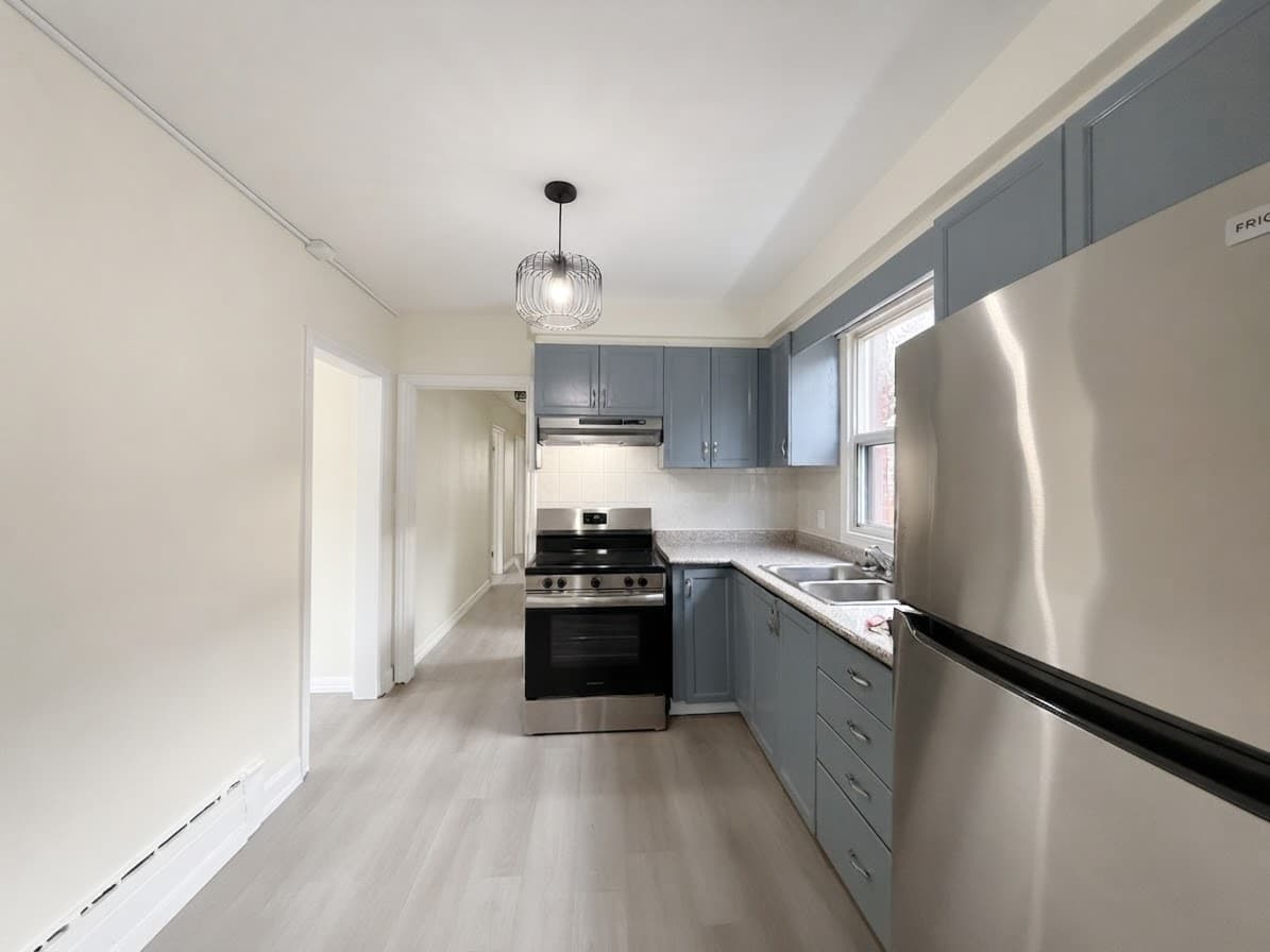 46 Montcalm Ave - Main - Photo 2
