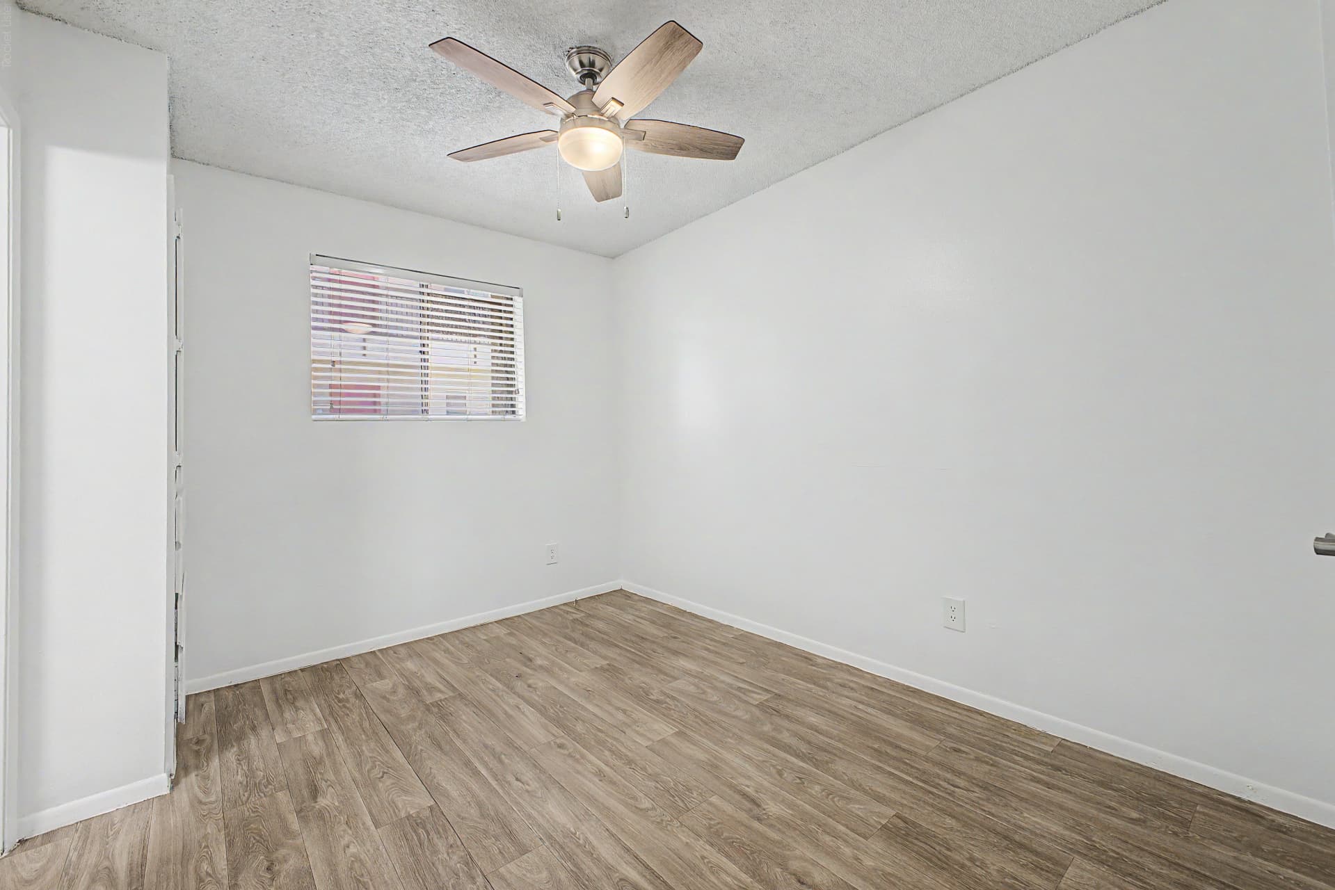 5701 S Rural Rd GL 1x1 R - Photo 8