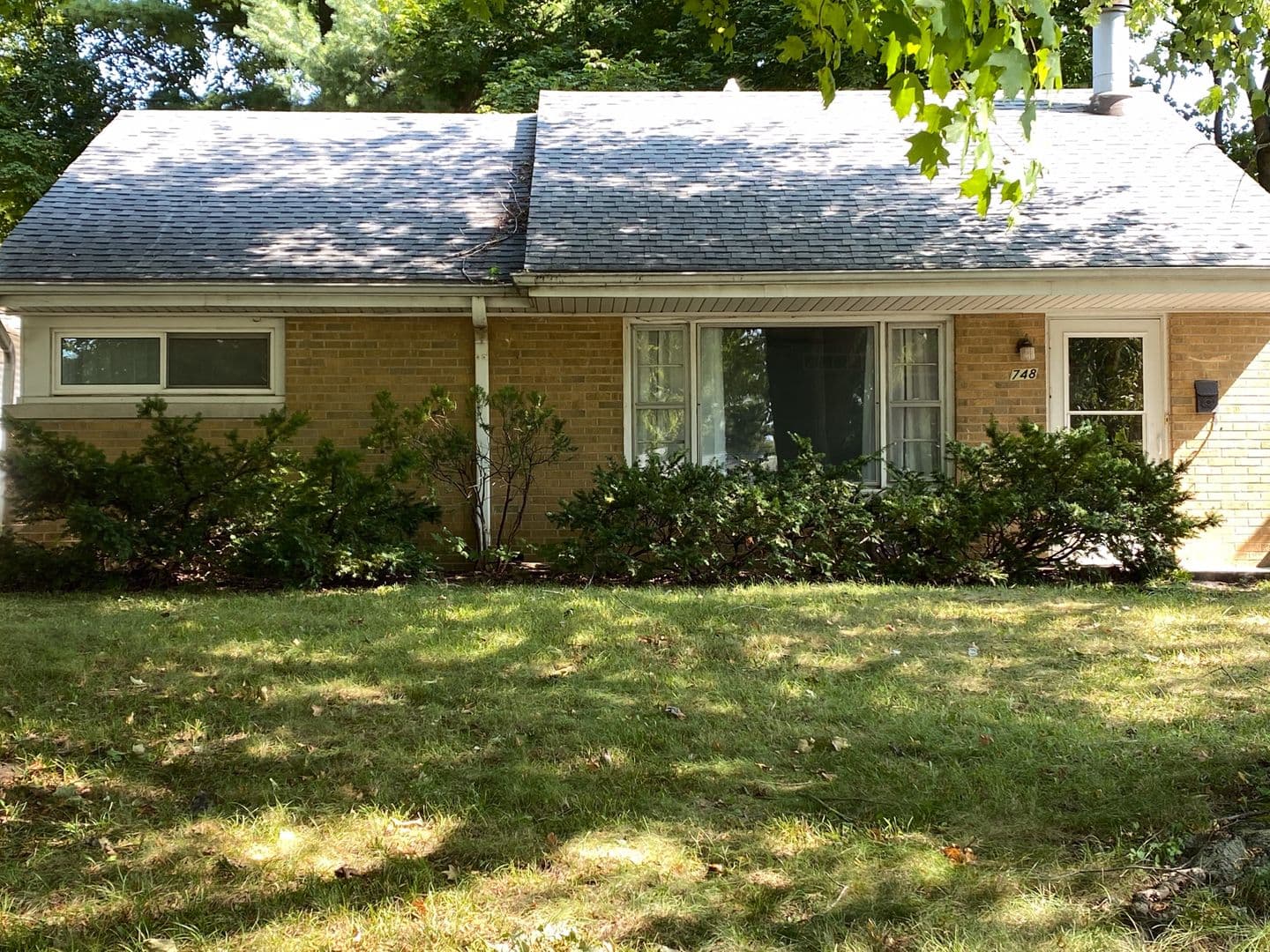 748 Osburn
