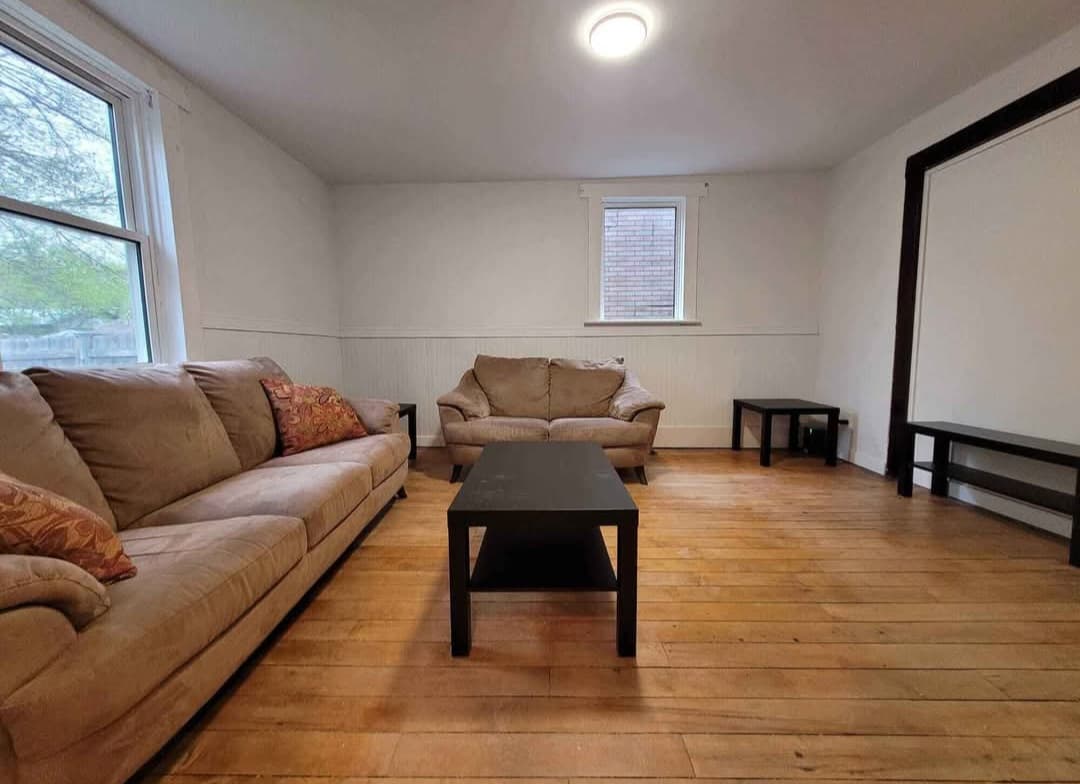 Room 7 - 62 Ontario St - Photo 5