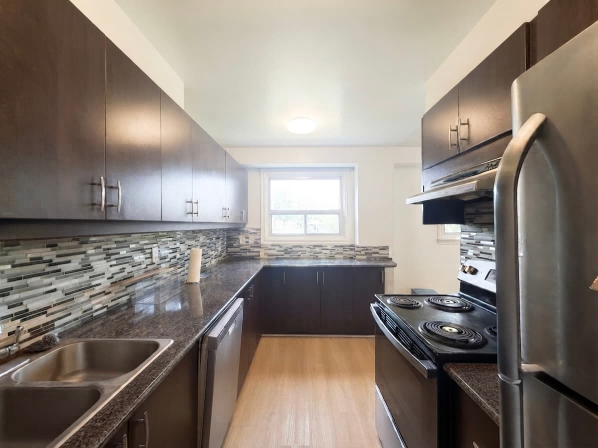 2830 Midland Ave - 50 - Photo 6