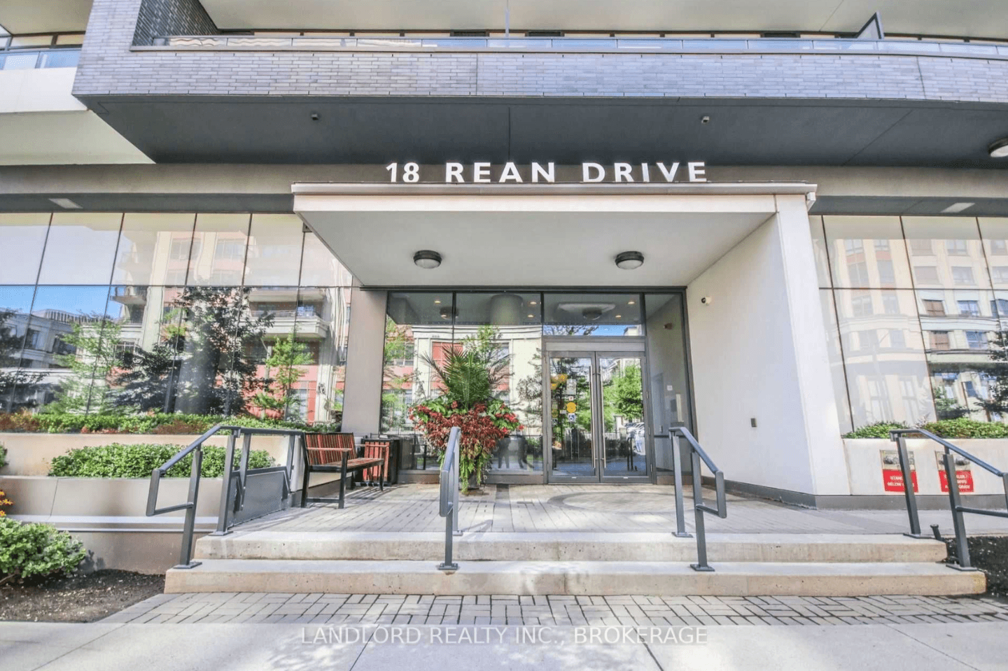18 Rean Dr - 304 - Photo 15