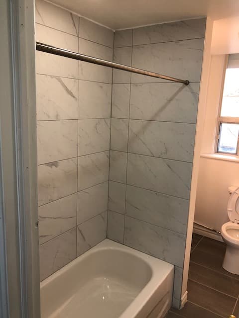 Recently Updated 2 Bedroom - 8 Locke St N - Photo 7